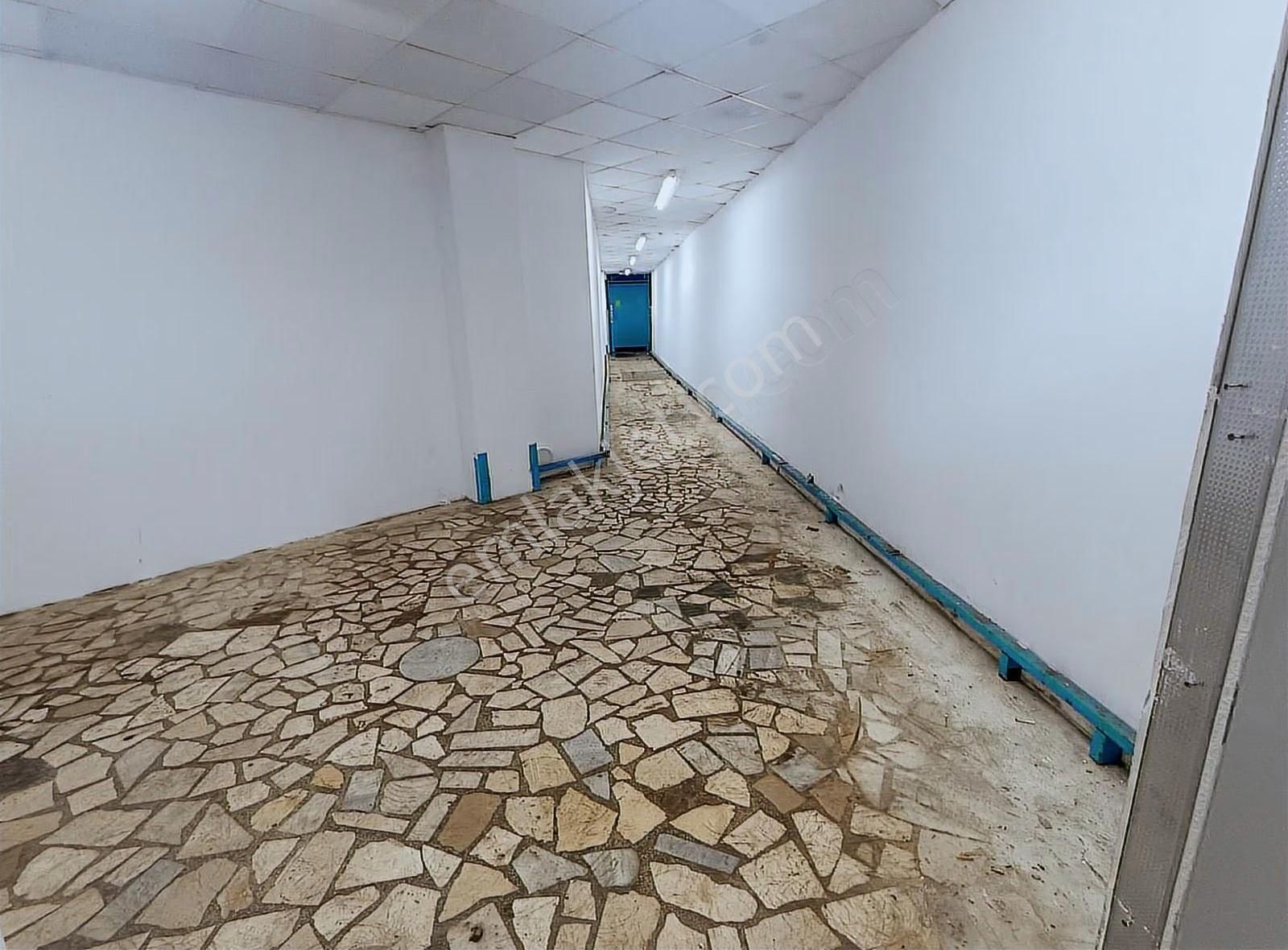 Zeno Emlak'tan Kiralık 600m2 Dukkan&depo Hafif İmalata Uygundur - Görsel 3