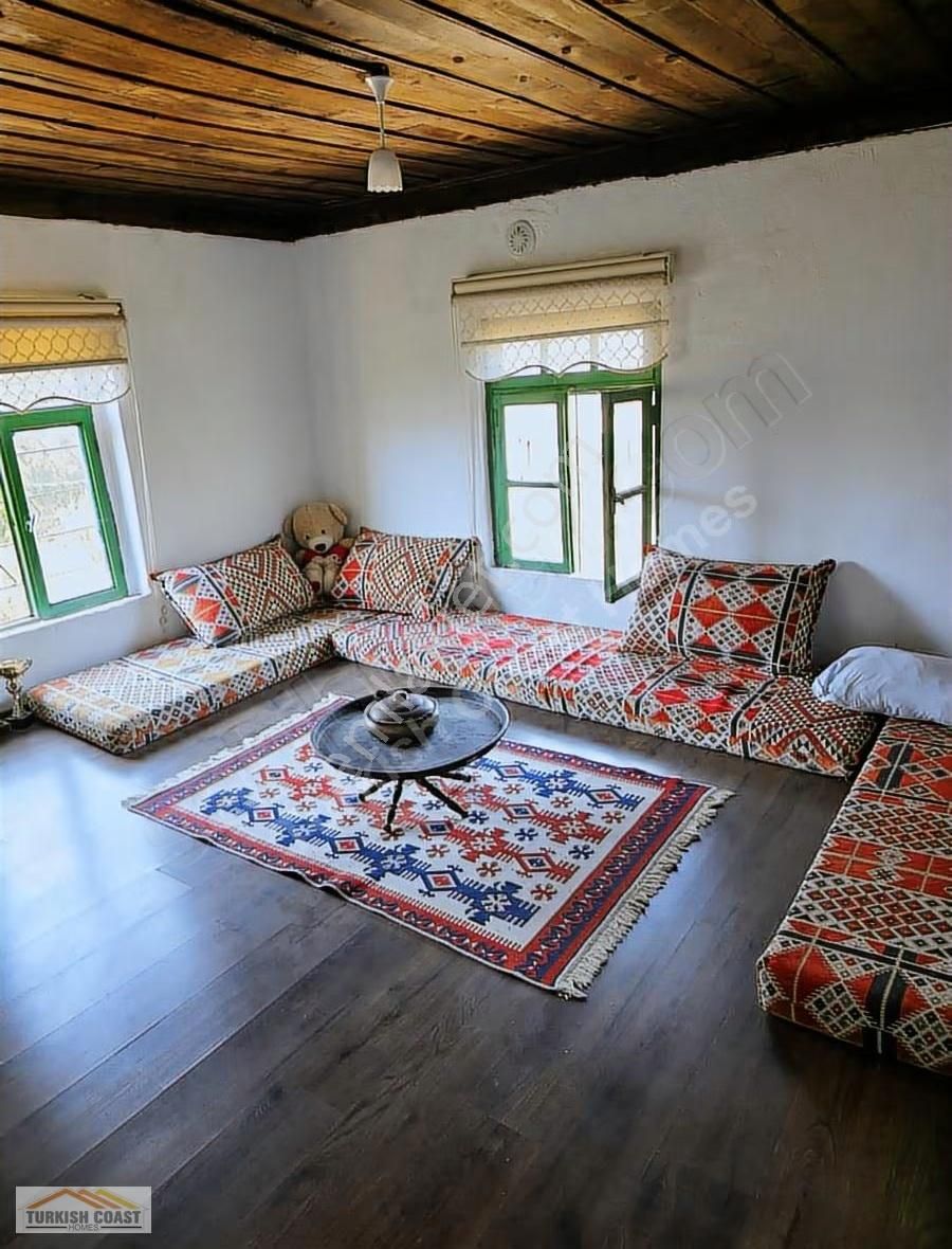 Alaçat'da 19 Dönüm Arazi Ve 2 Adet Ev - Görsel 19