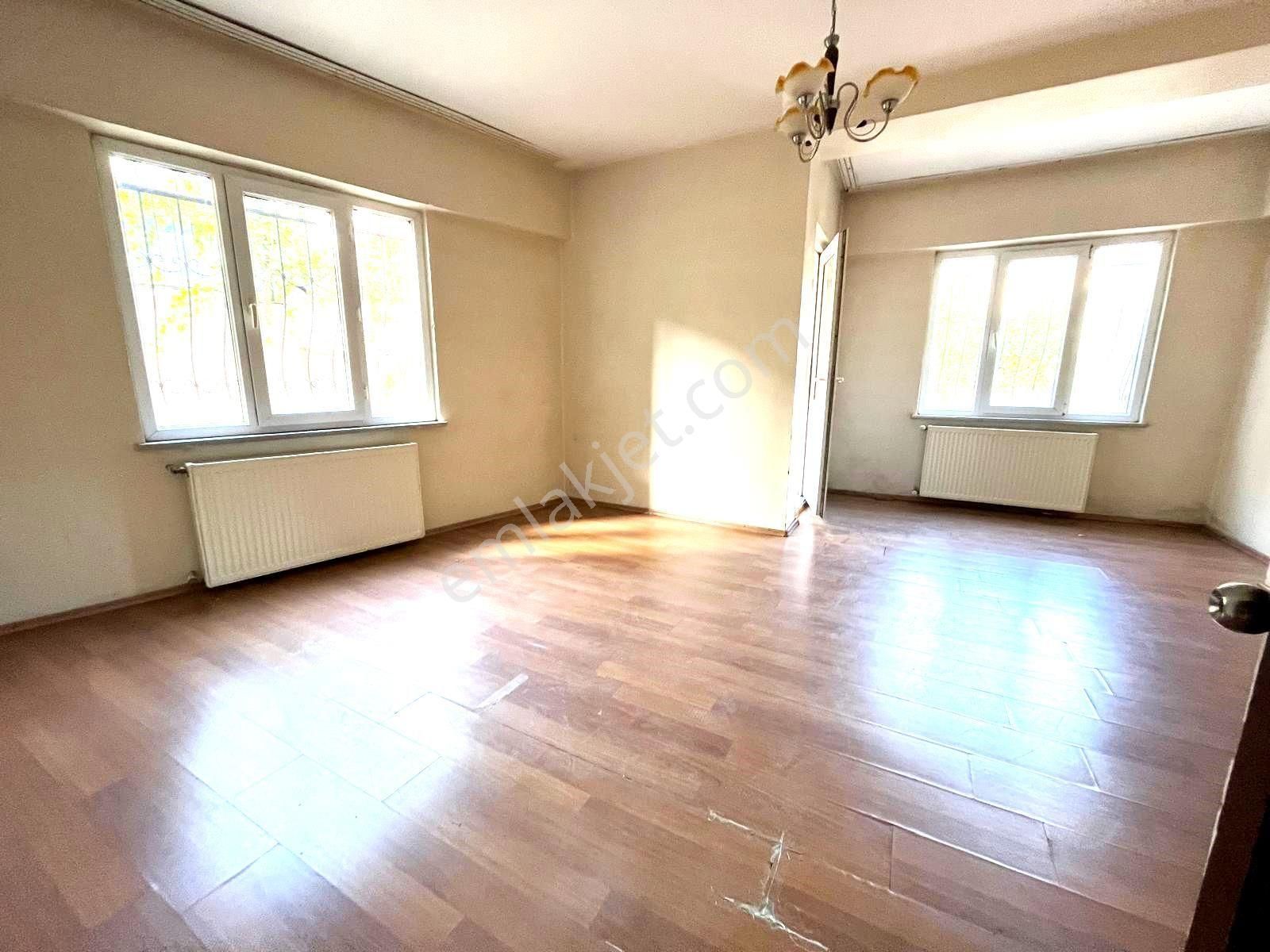 Kiralık Daire Pendik Esenyalı Mahallesi