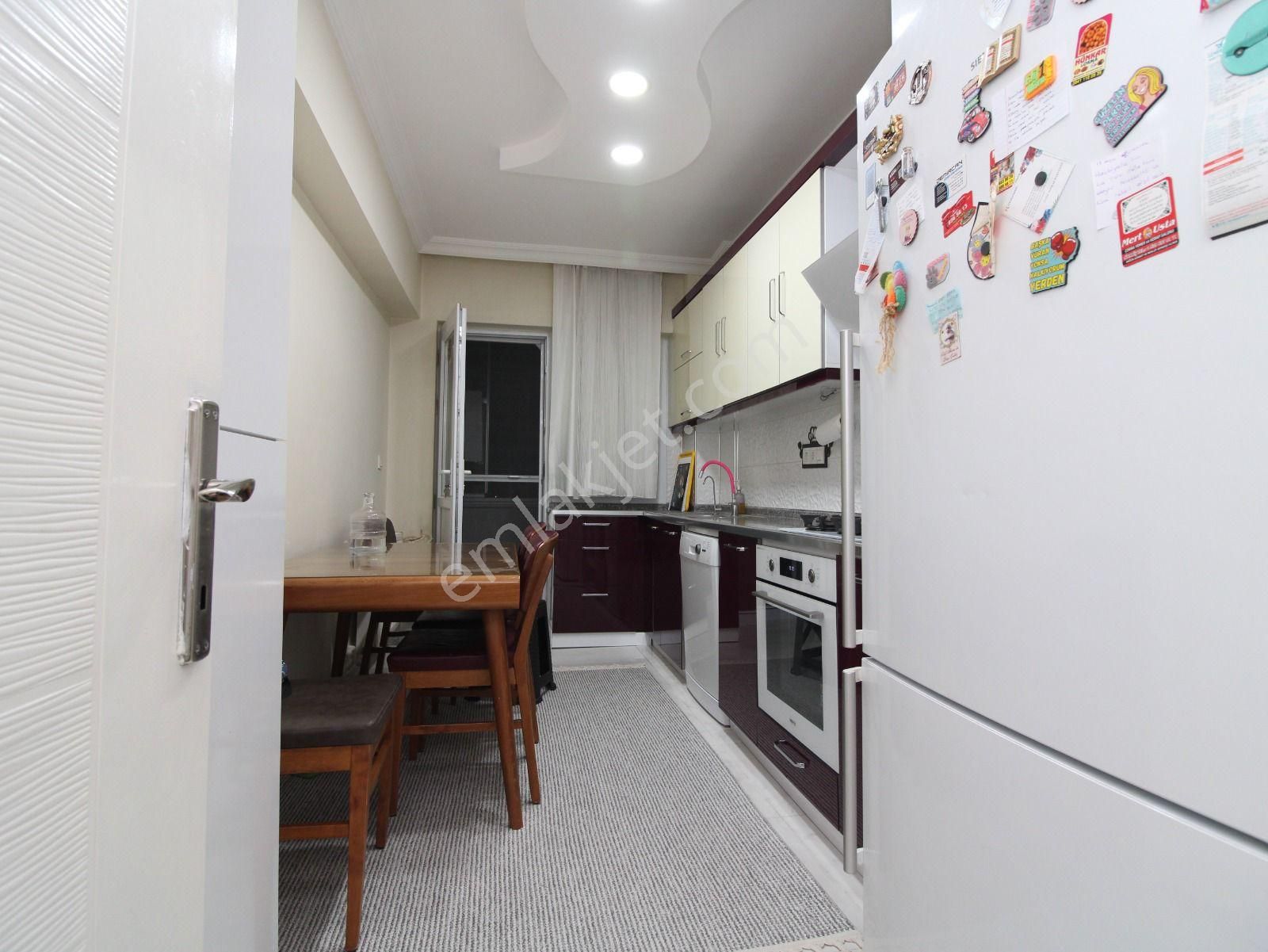 İzmir Torbalı Ayrancılarda Satılık Arakat Cadde Üzerinde 3+1 145 M2. Daire - Görsel 6