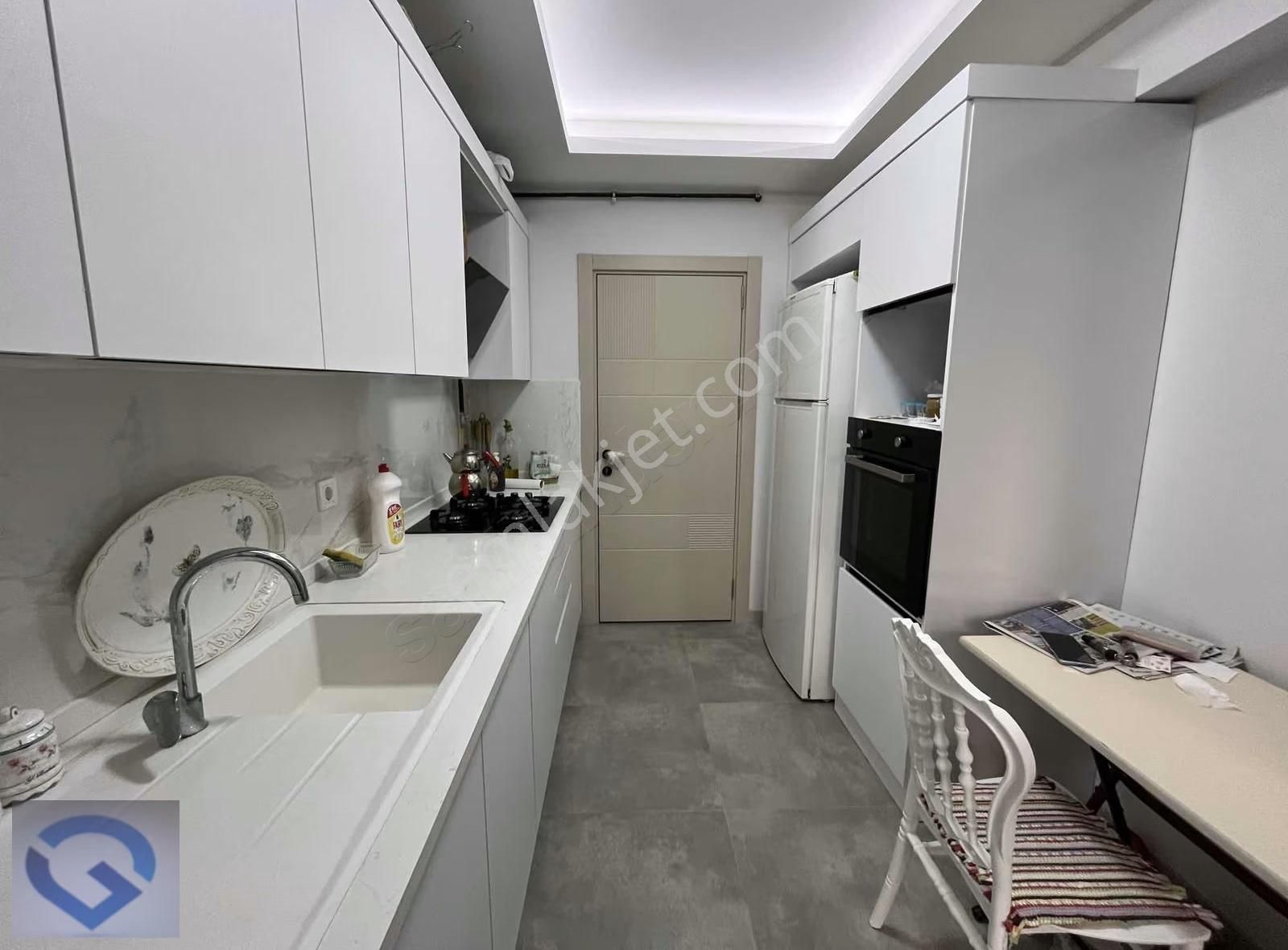 Demirköprü'de 1 Yaşında Kapalı Mutfak Çift Balkon 2+1 Daire - Görsel 2