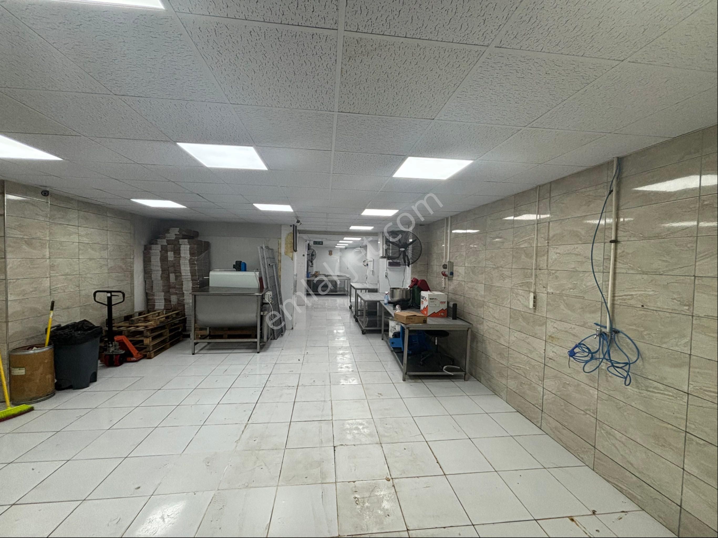 Bahçelievler Yenibosna Satılık 270 M2 Alanlı Depolu Satılık Dükkan - Görsel 6