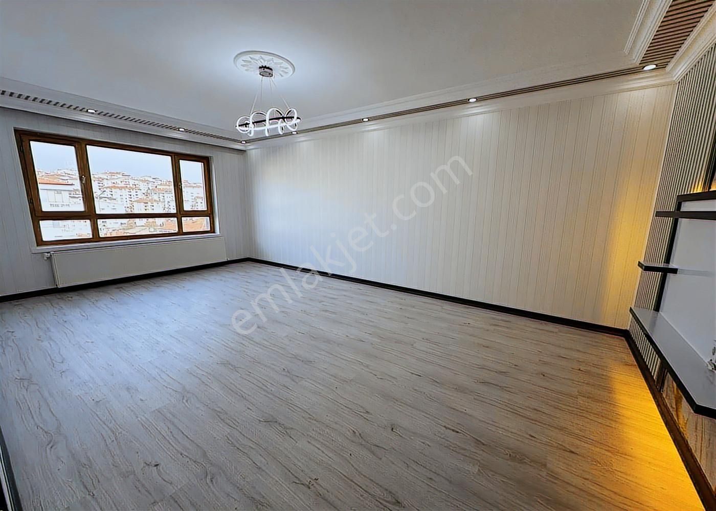 Ufuktepe Mahallesi'nde Pazar Yakını Ön Cephe Asansörlü Lüx 3+1!! - Görsel 35