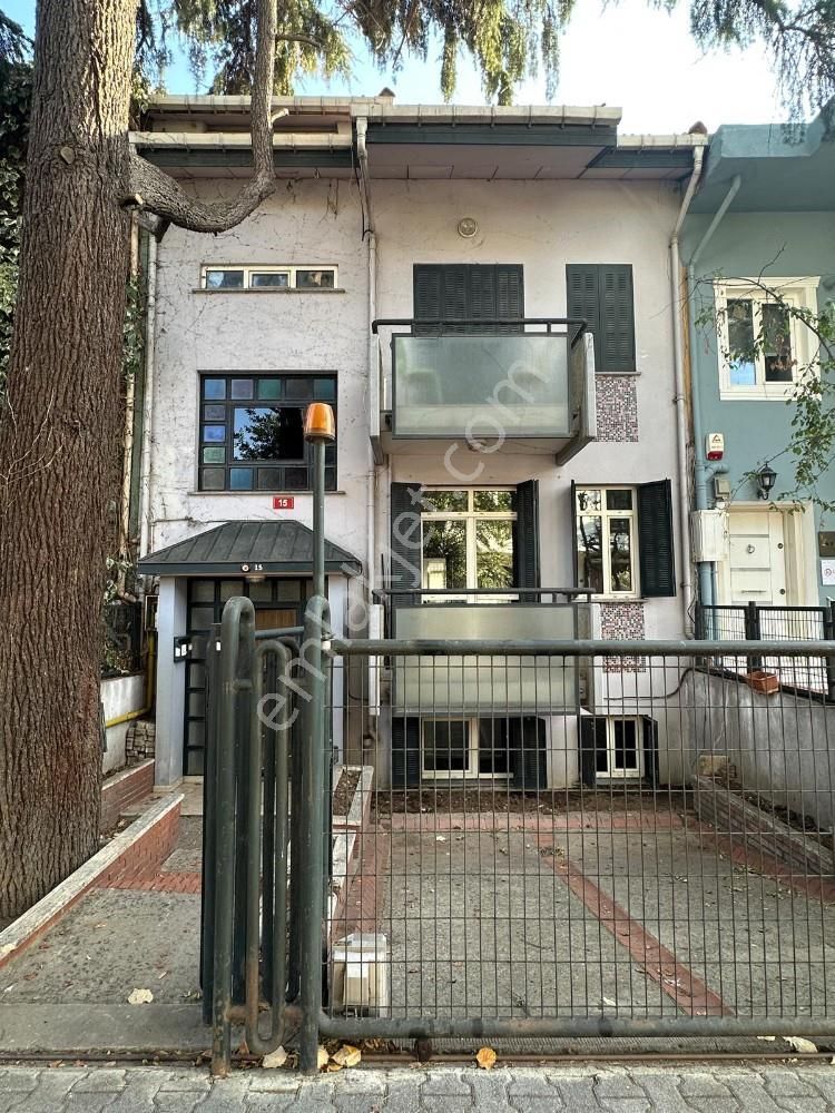 Turyaptan Koşuyolunda Birçok İş Koluna Uygun Kiralık 3+2 Daire