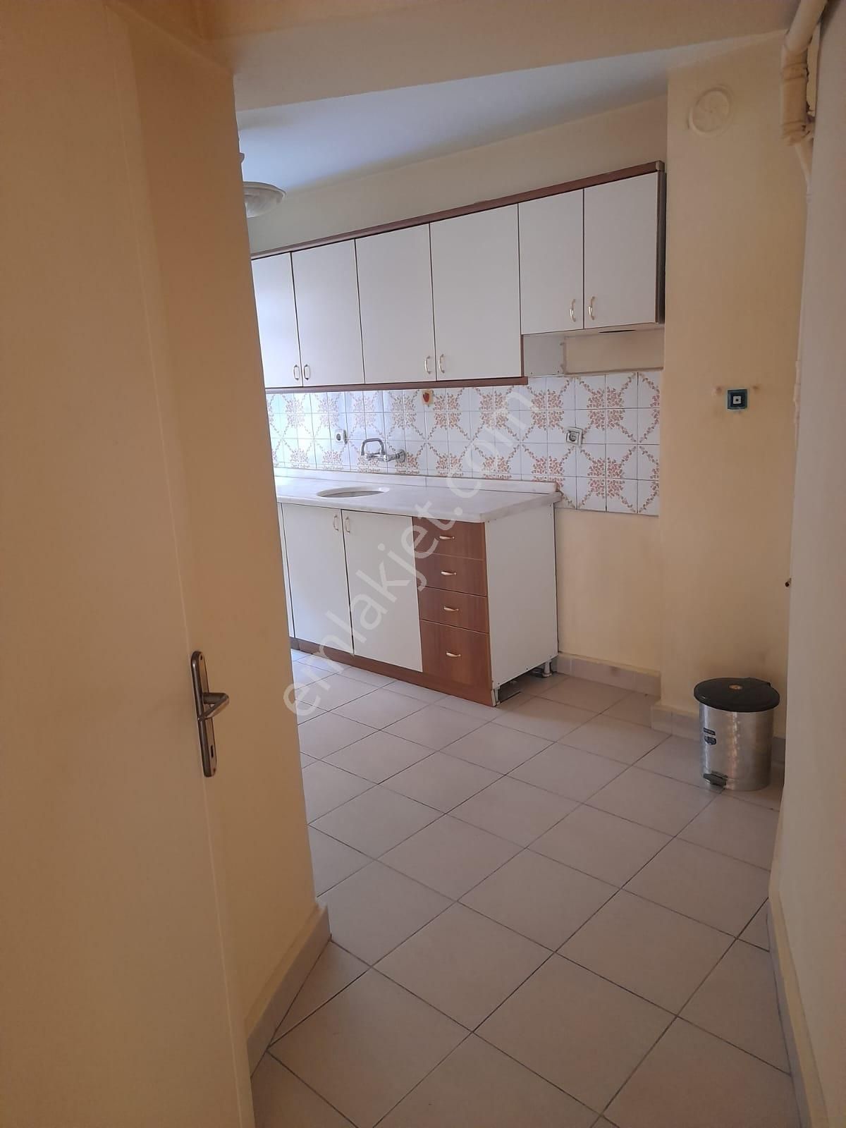 Strazburg Cadde Üzerinde Sıhhıye Metro Yanı Kiralık Ofis - Görsel 16