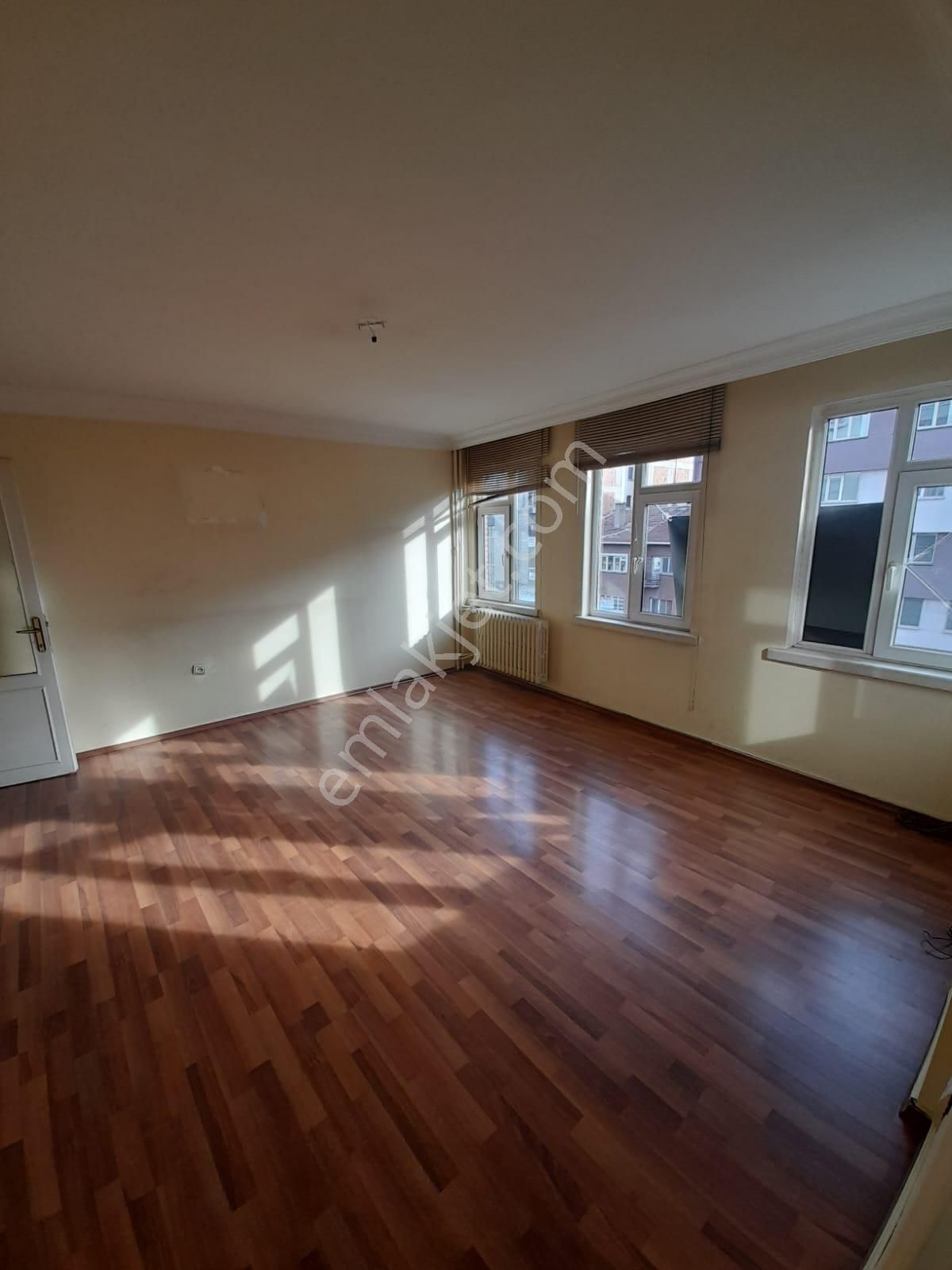 Strazburg Cadde Üzerinde Sıhhıye Metro Yanı Kiralık Ofis - Görsel 21