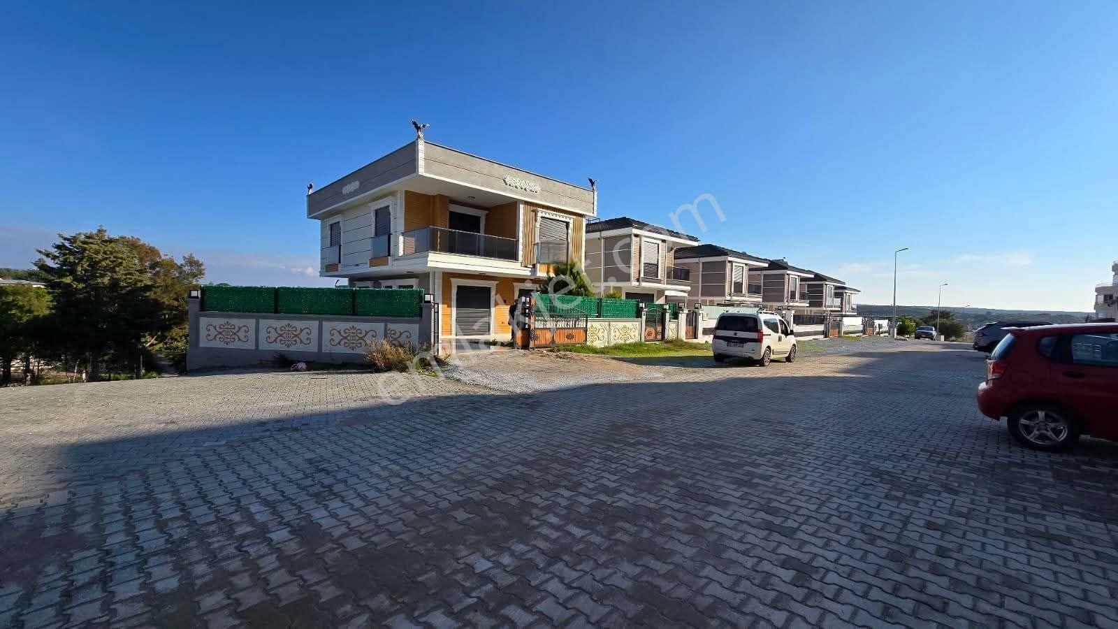 🏡didim Sağtur Kaçırılmayacak 300metre Arsa İçerisinde Villa 4+1 Havuzlu Villa - Görsel 2