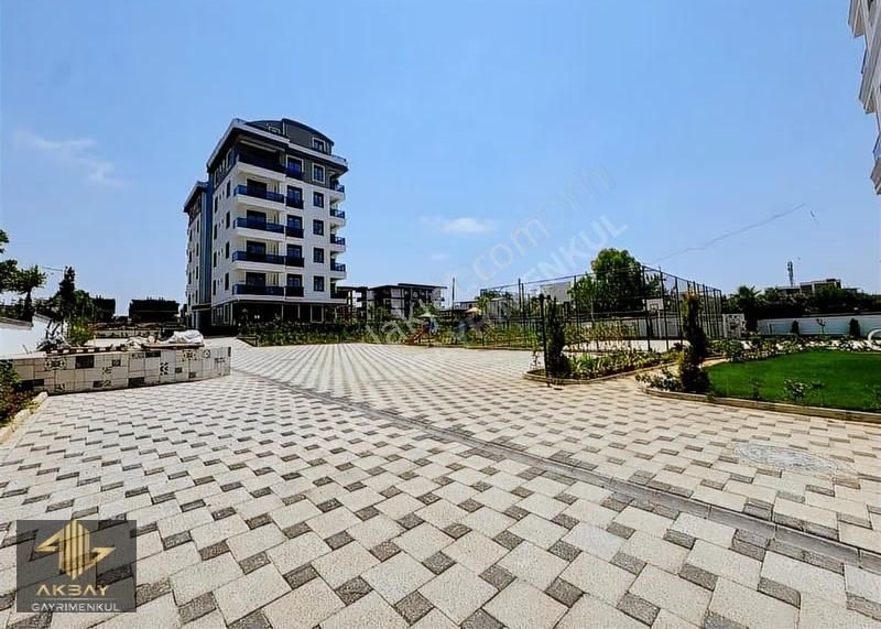 Teraslı Ayrı Mutfaklı Havuz Fitnesslı Site İçi Dubleks Geniş 5+1 - Görsel 19