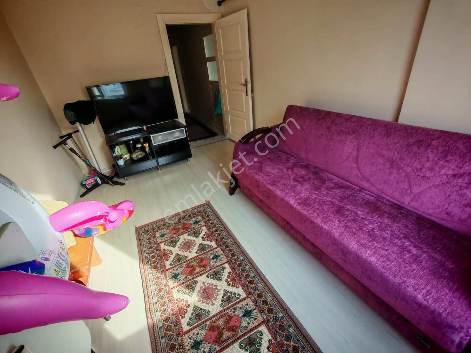 Re/max Maviden Fırsat Havuzlu Sitede 2+1 Geniş Kullanışlı Daire