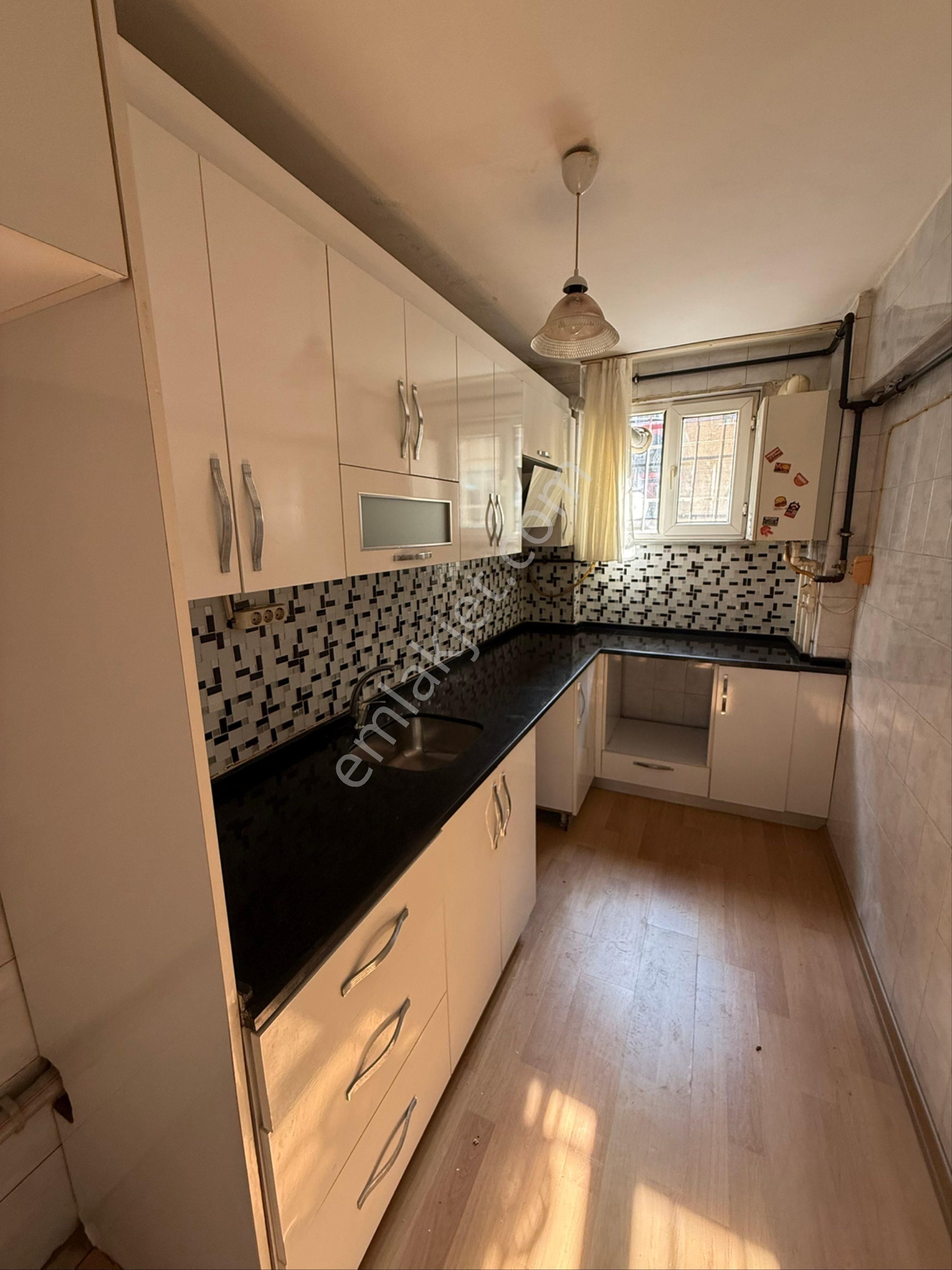 Remax’tan Gazi Mahallesi Satılık 2+1 - Görsel 3