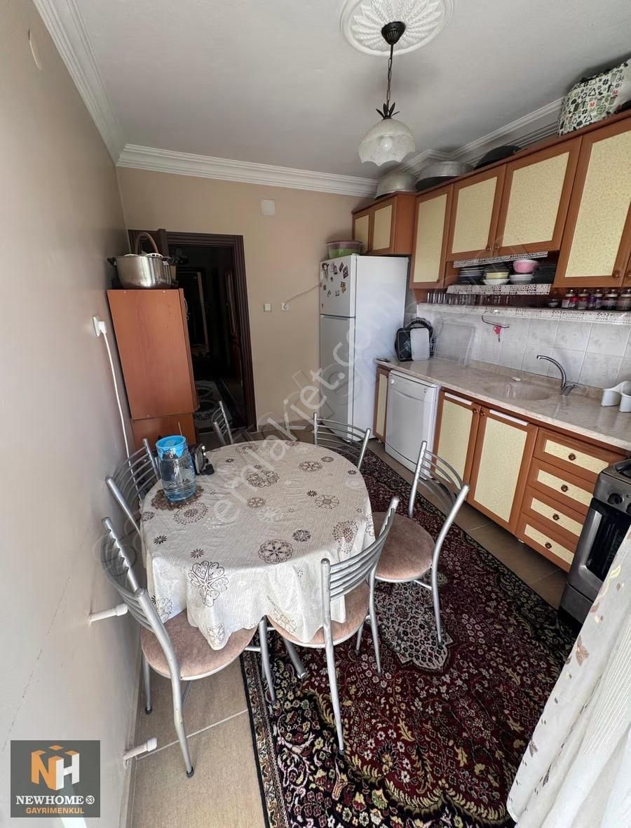 Yenimah.de Merkezi Konumda Fırsat Geniş 3+1 Daire - Görsel 15