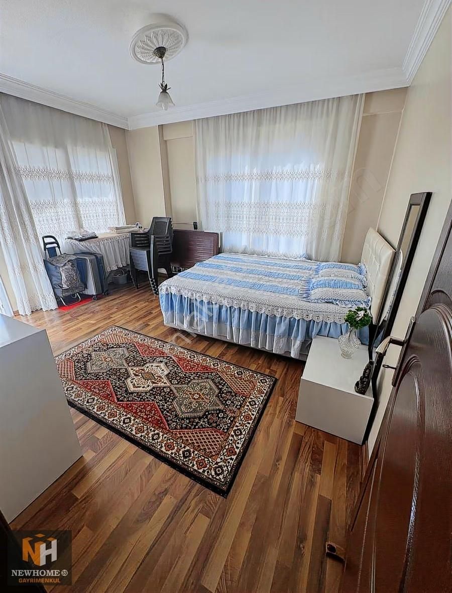 Yenimah.de Merkezi Konumda Fırsat Geniş 3+1 Daire - Görsel 6