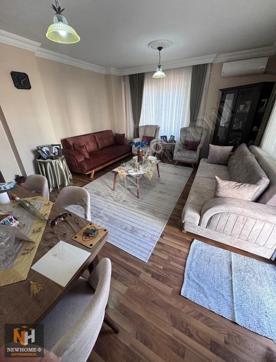 Yenimah.de Merkezi Konumda Fırsat Geniş 3+1 Daire - Görsel 2