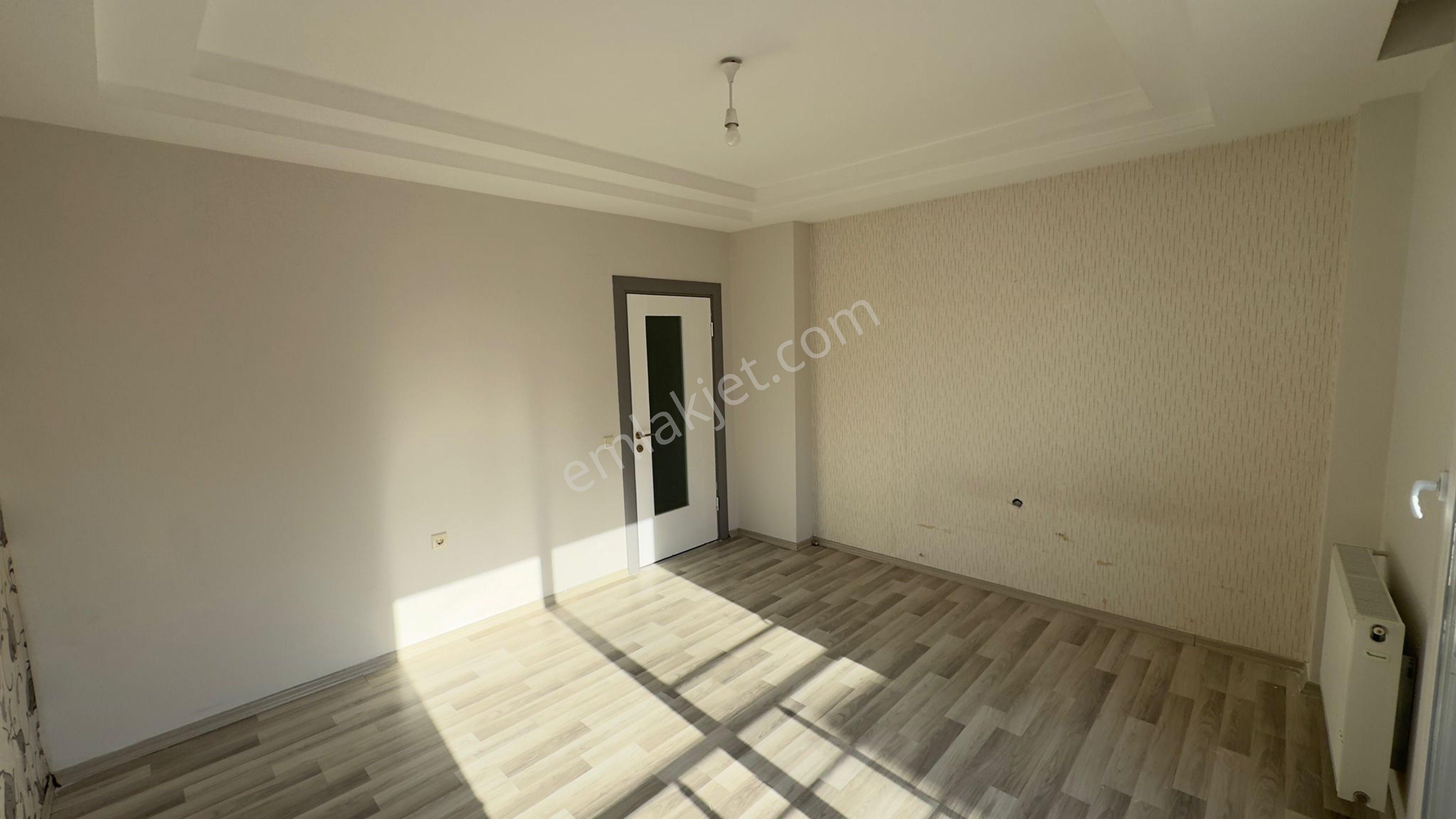 Mezitlinin En Güzel Yerinde 4+1 220m Satılık - Görsel 18