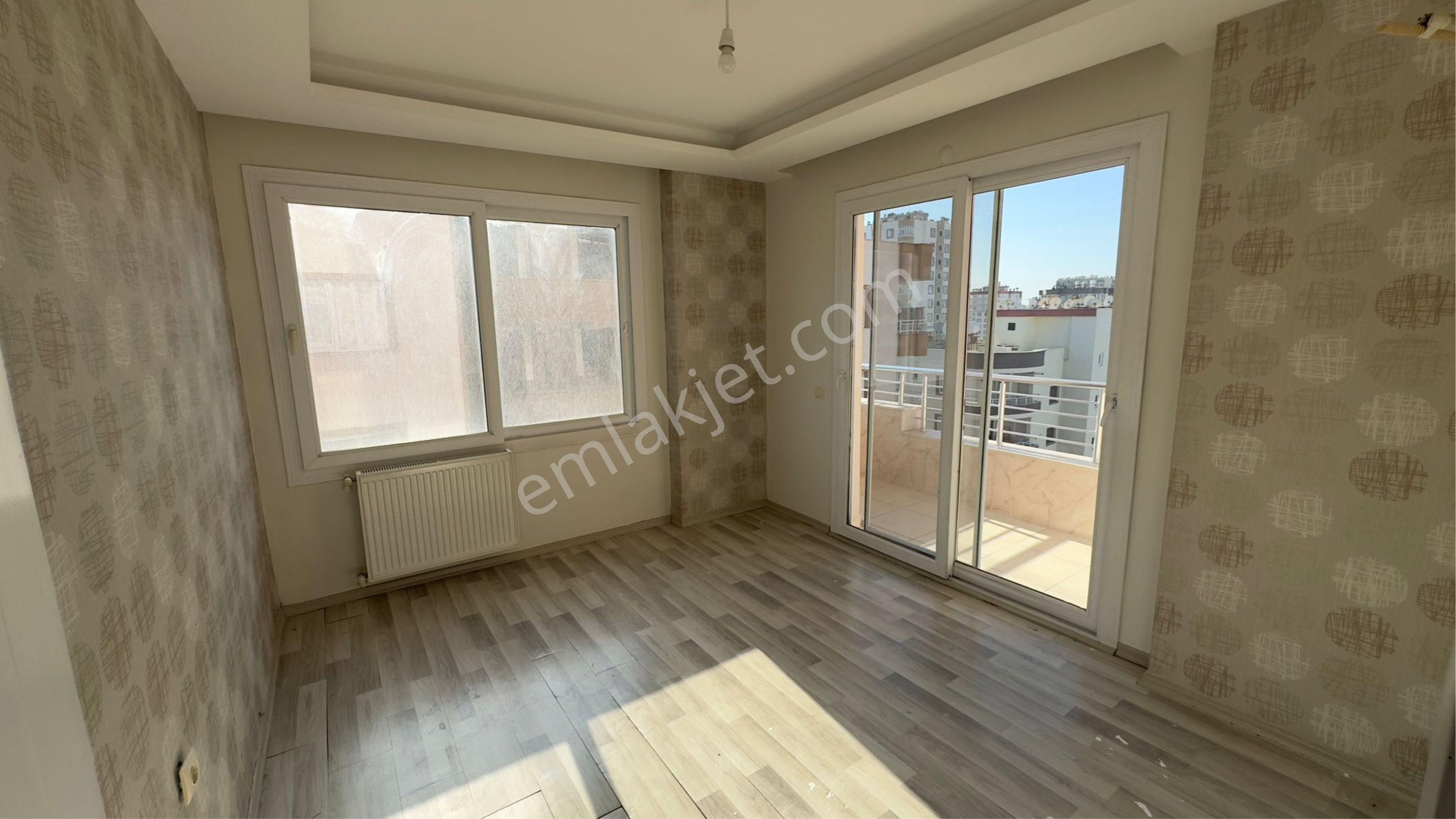 Mezitlinin En Güzel Yerinde 4+1 220m Satılık - Görsel 23