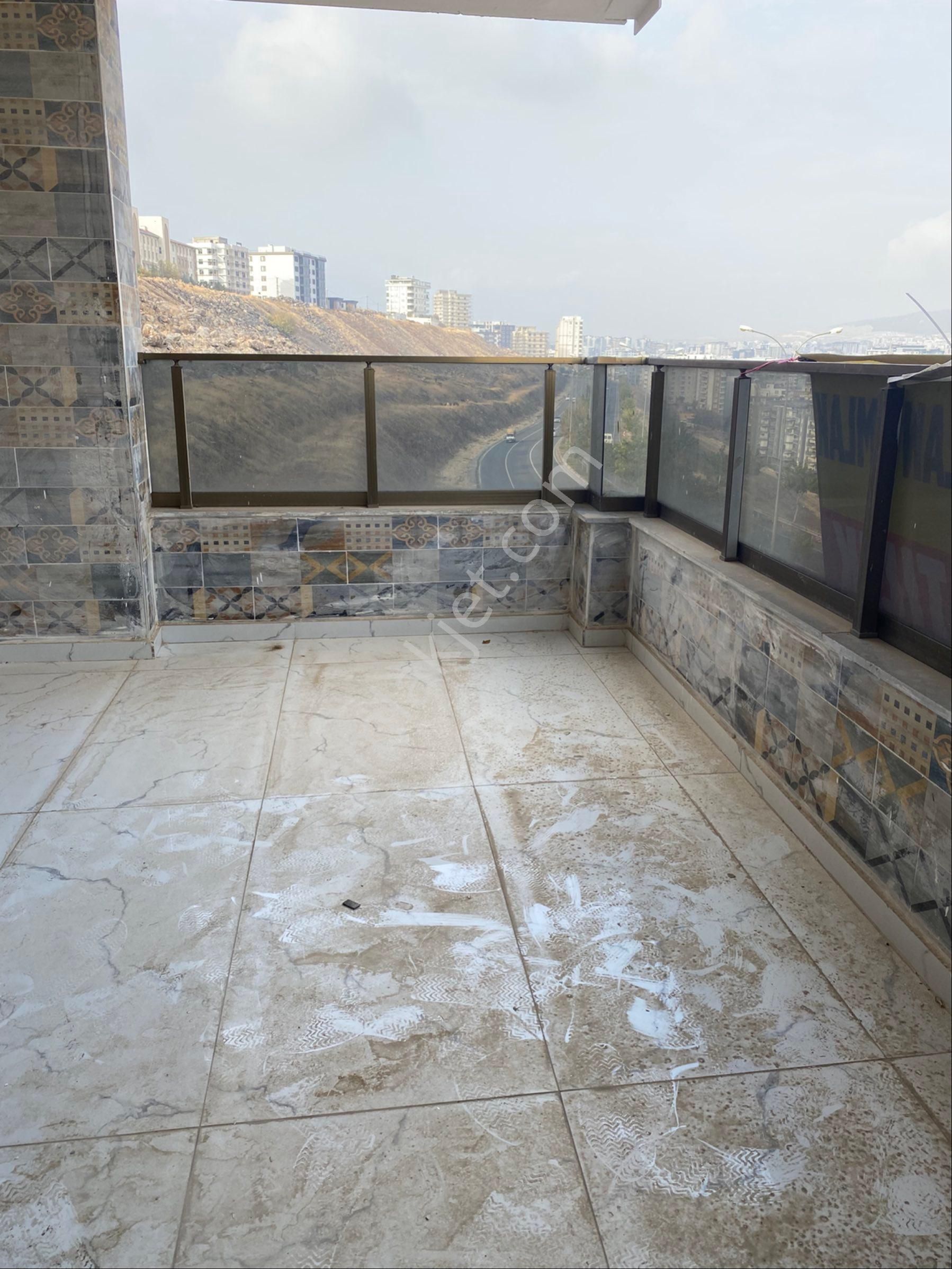 Fırsat Dairesi 5+1 Satılık - Görsel 17