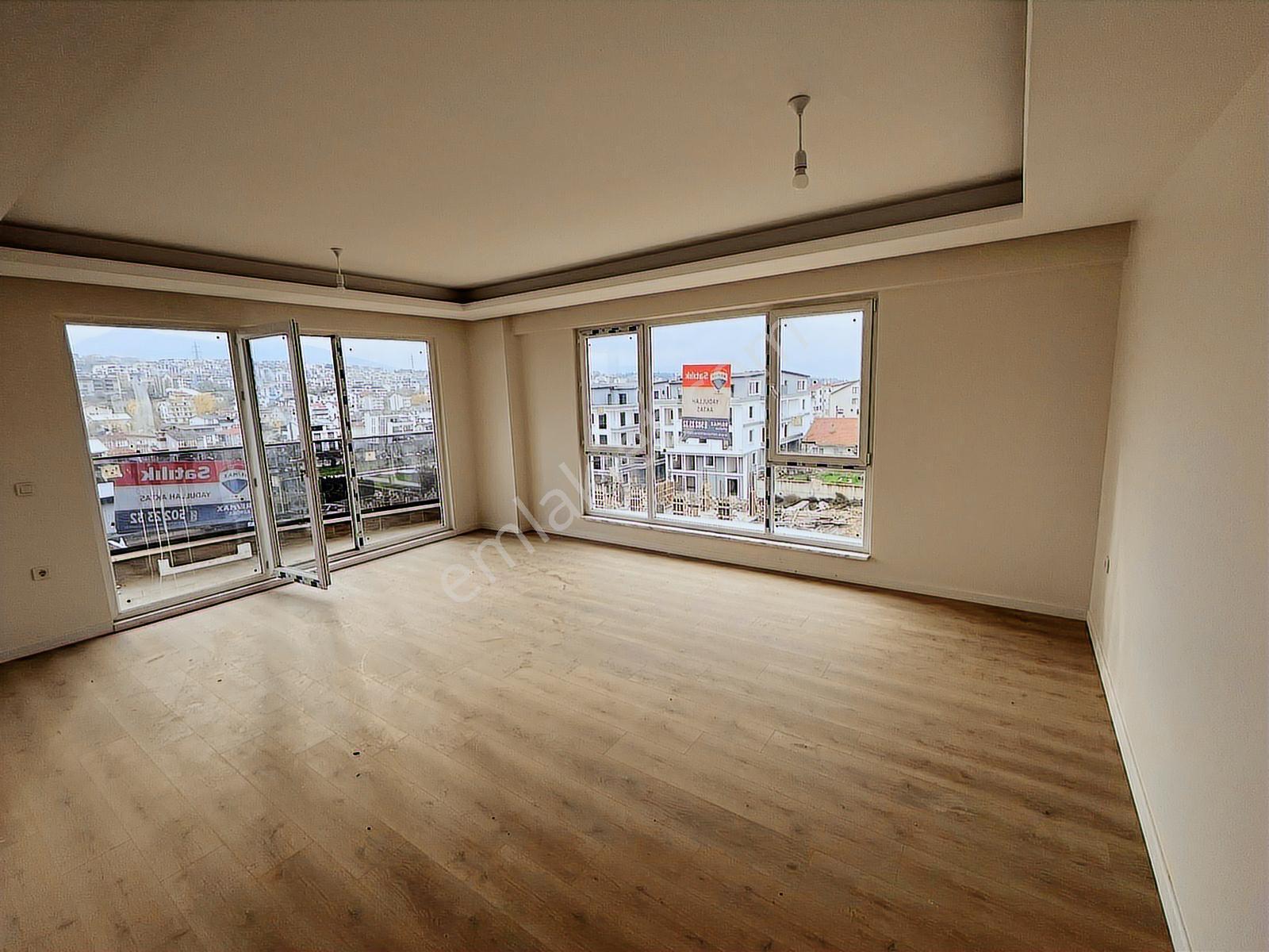 Yeşilyurtta Havuzlu Lüks Site İçinde Sıfır 3+1 - Görsel 22