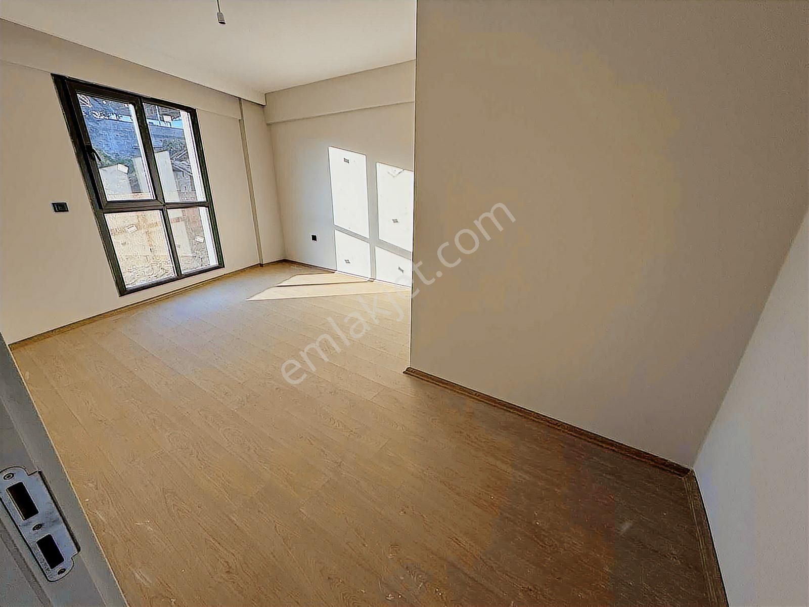 Doğalgazlı Yerden Isıtmalı 15.000tl Kira Getirili Sıfır 1+1daire - Görsel 11