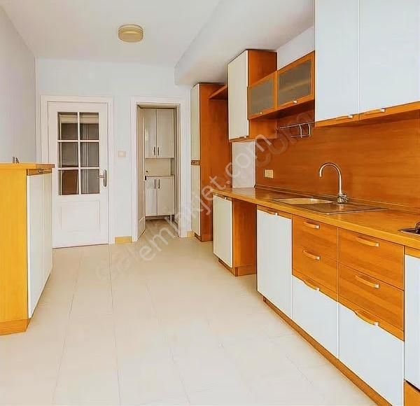 Yeşılkent 3'de Masrafsız Metrobüse Yürüme Mesafesi Kiralık Daire - Görsel 8