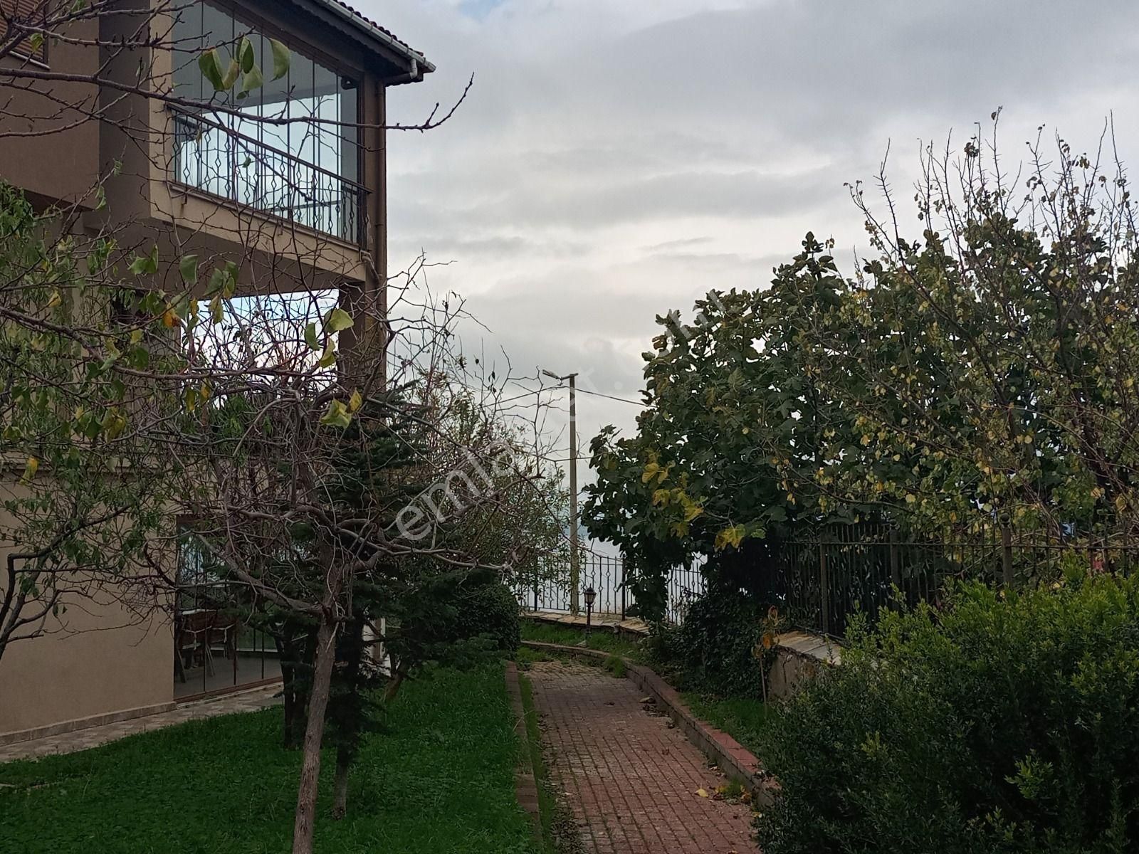 Çanakkale'de Doğa İçinde Full Boğaz Manzaralı Satılık 5+2 Villa - Görsel 27