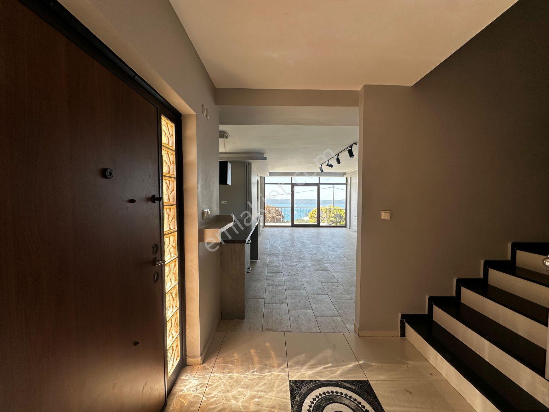 Çanakkale'de Doğa İçinde Full Boğaz Manzaralı Satılık 5+1 Villa - Görsel 10
