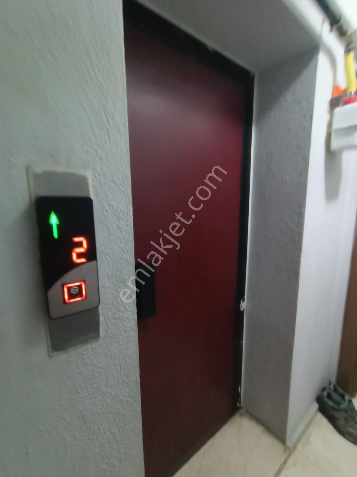 İzmir Torbalı Ayrancılar Merkezde Acill Satılık 2+1 3 Kat Daire - Görsel 32