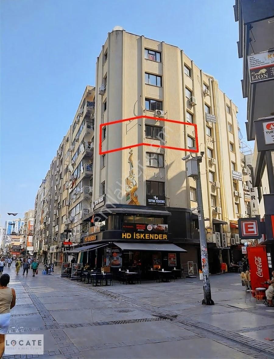 Locateden; Konak -alsancak Kıbrıs Şehitleri Caddesinde 2+1 Ofis