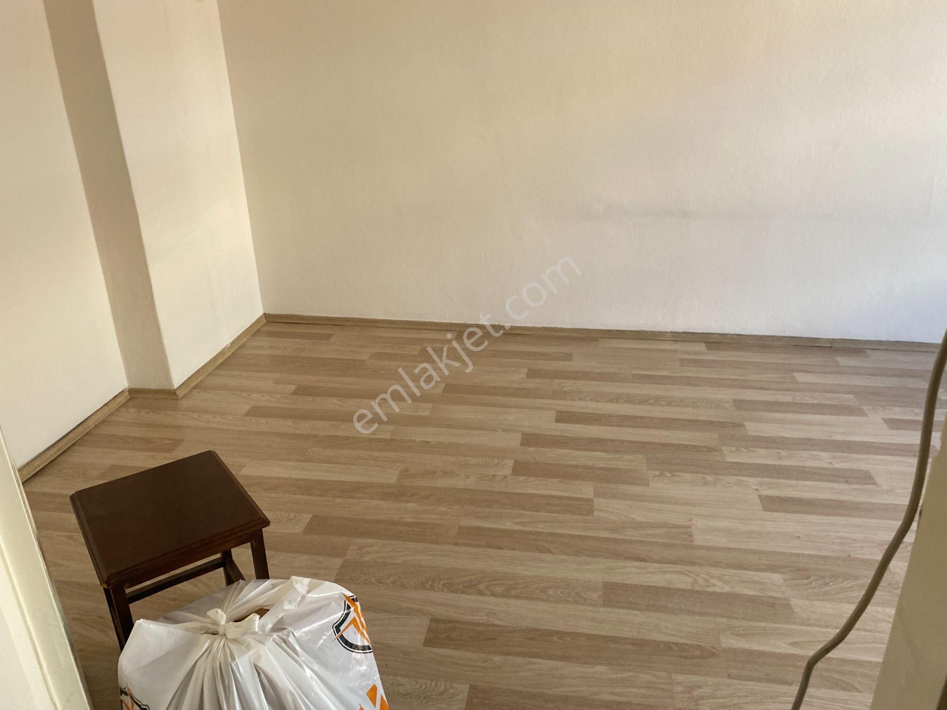 Destan-066-küçükhamam-uzunyusuf-okulu-civarı-3-oda-1-salon-100m2-son-3.kat-kombili-açıklama-oku - Görsel 19