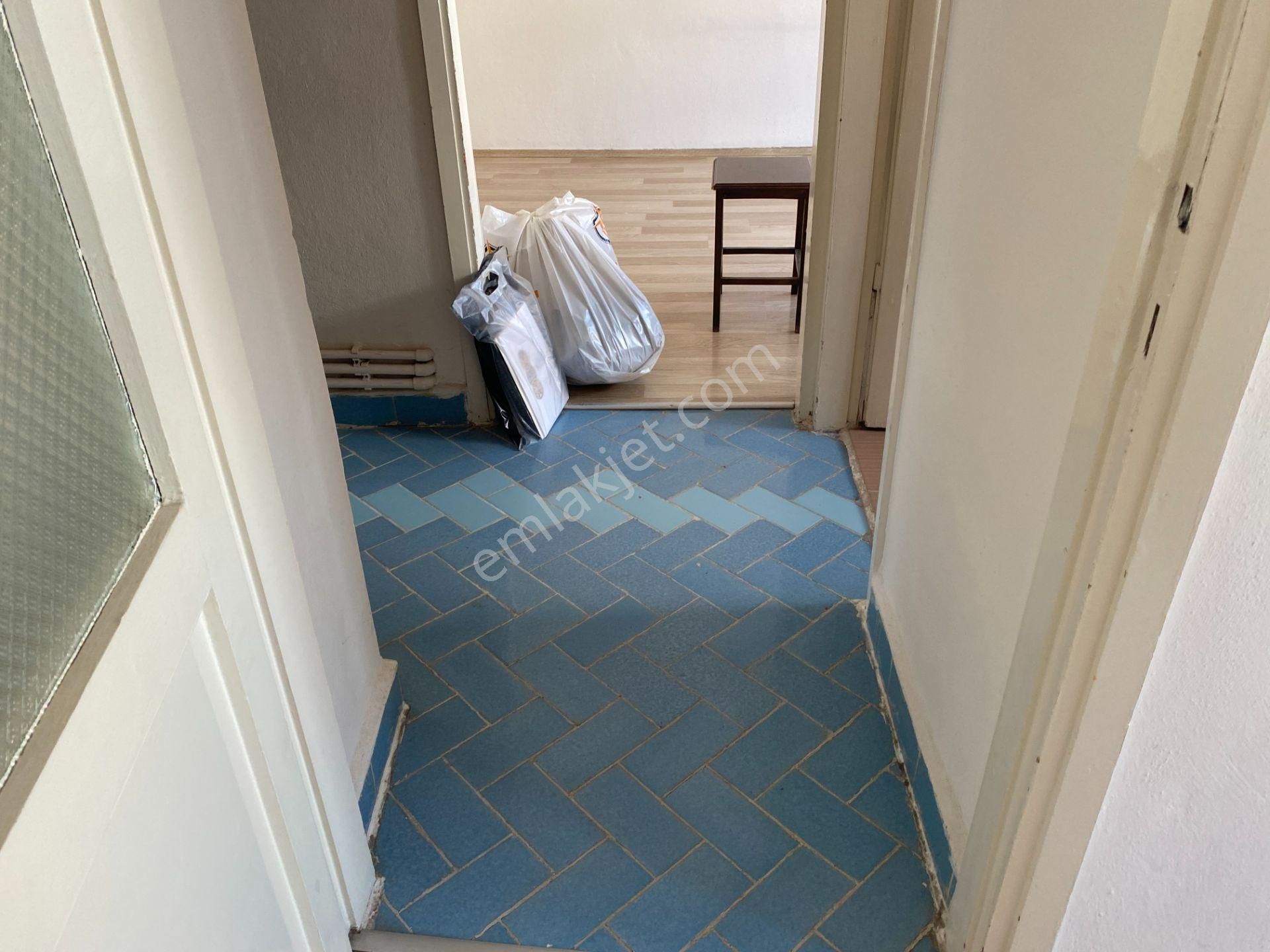Destan-066-küçükhamam-uzunyusuf-okulu-civarı-3-oda-1-salon-100m2-son-3.kat-kombili-açıklama-oku - Görsel 18