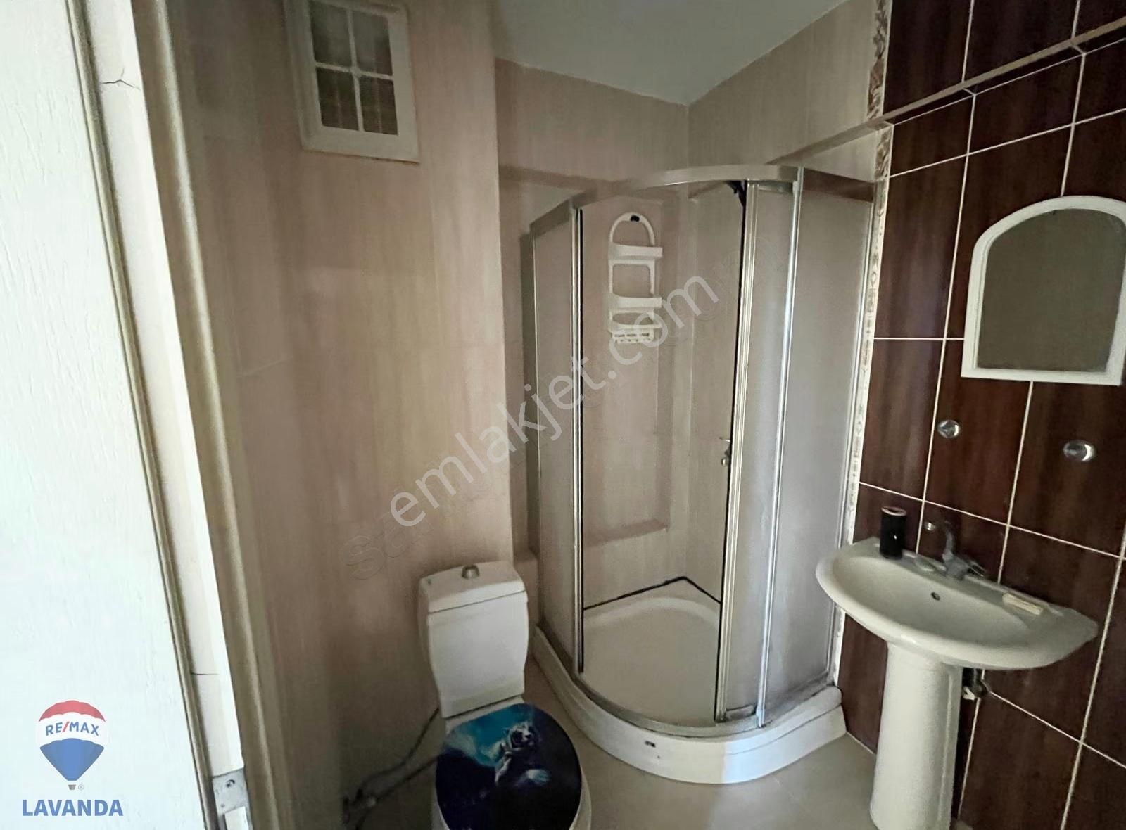 Re/max Lavanda'dan Şeyh Sinan Mahallesinde Güney Cephe2+1 Daire - Görsel 15