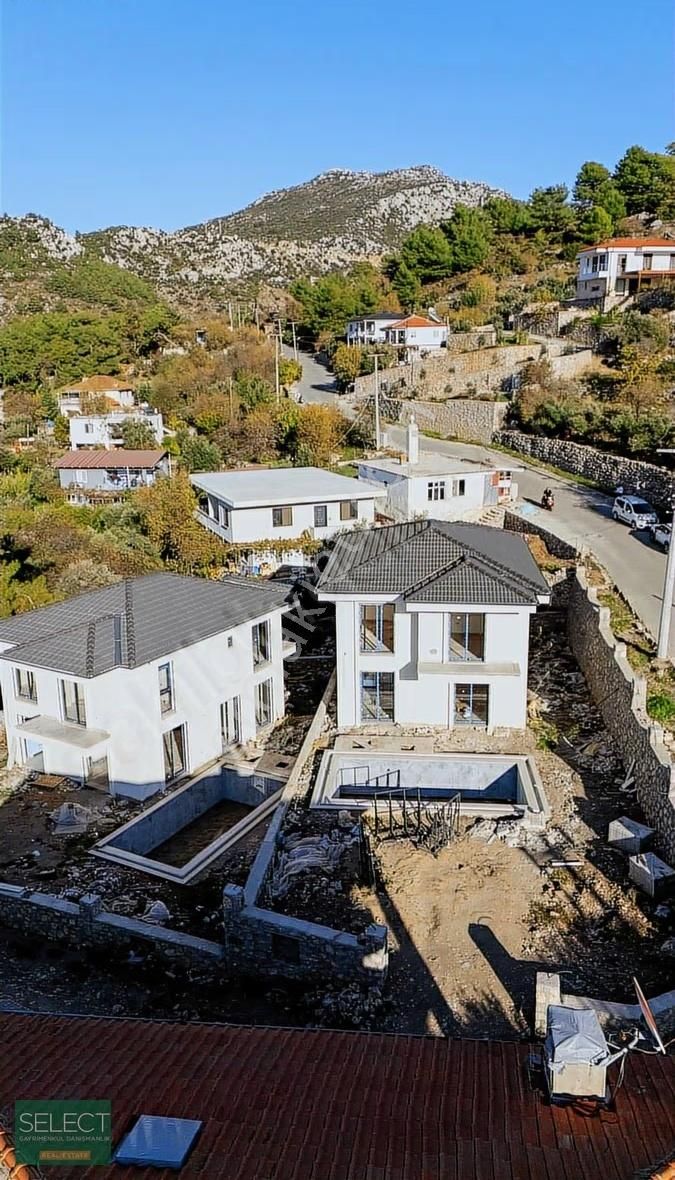 Select'ten Marmaris Söğütte Satılık Sıfır Havuzlu 4+1 Villa - Görsel 12