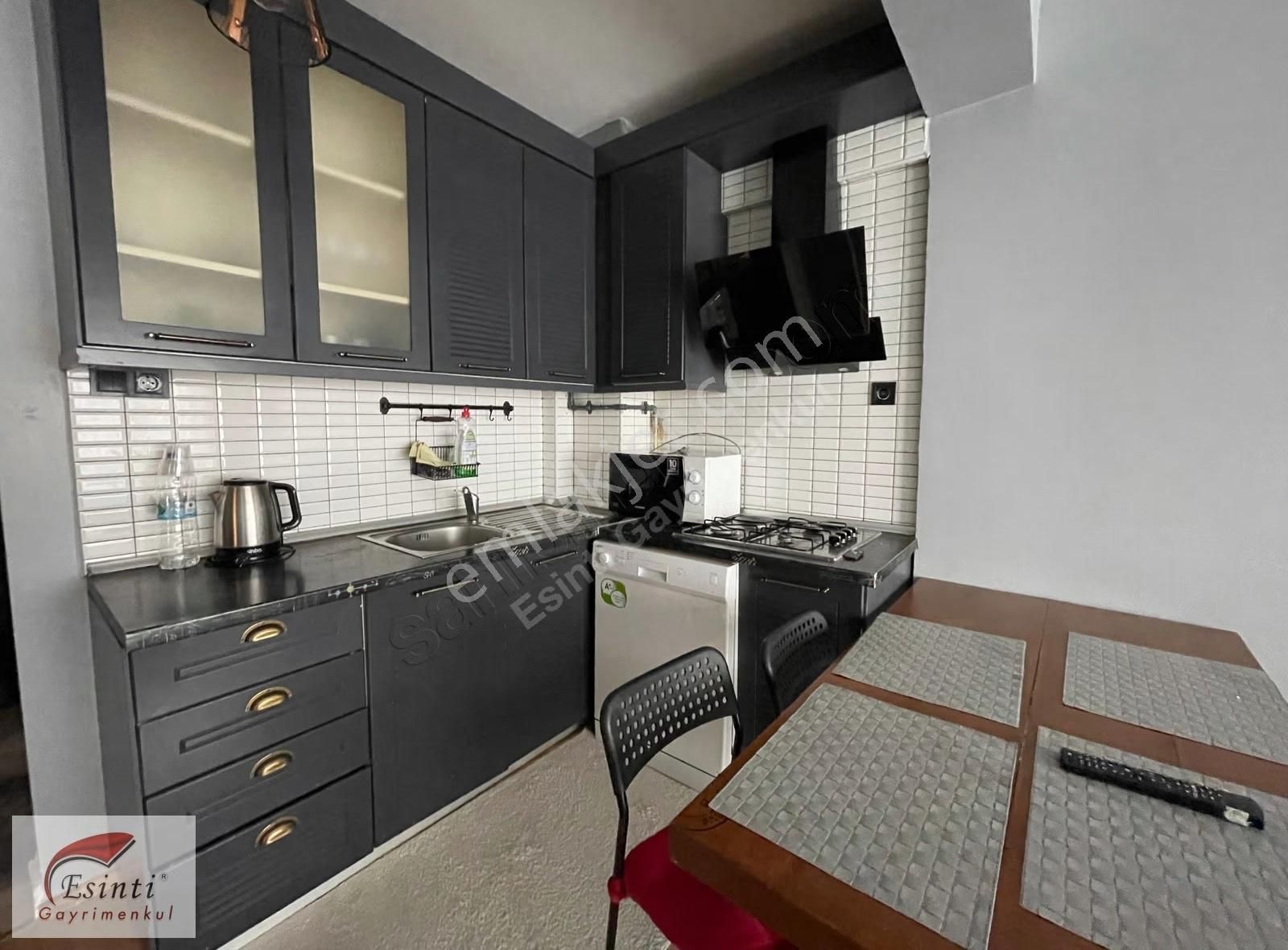İnönü Mah. Site İçi Üni Ve Metroya Yürüme Mesafesinde Eşyalı 2+1 - Görsel 32