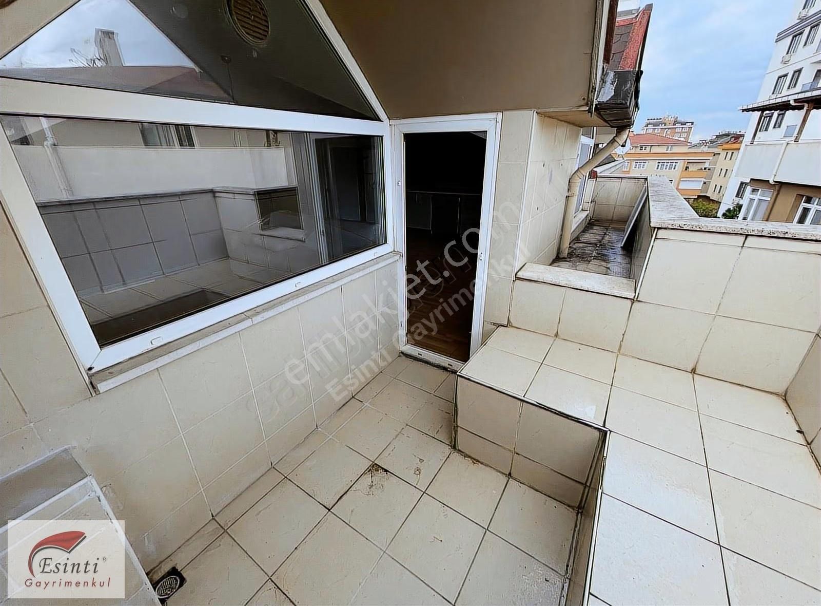 İnönü Mah. Site İçi Metroya Yürüme Mesafesi Eşyalı Çatı Katı 2+1 - Görsel 18