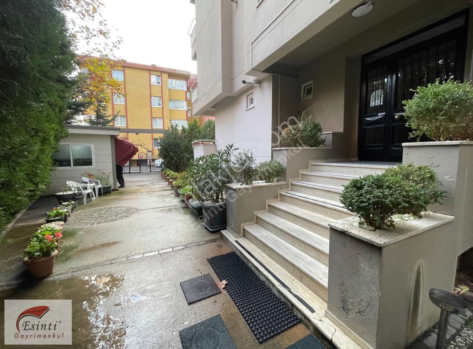 İnönü Mah. Site İçi Metroya Yürüme Mesafesi Eşyalı Çatı Katı 2+1 - Görsel 8