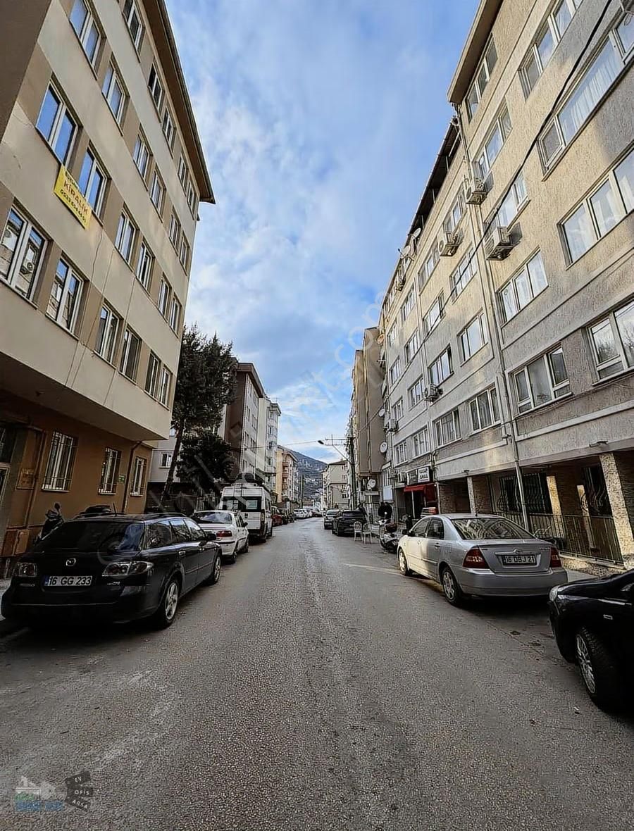 Ortapazar Cadde Üzerinde Satılık 2+1 Daire - Görsel 3