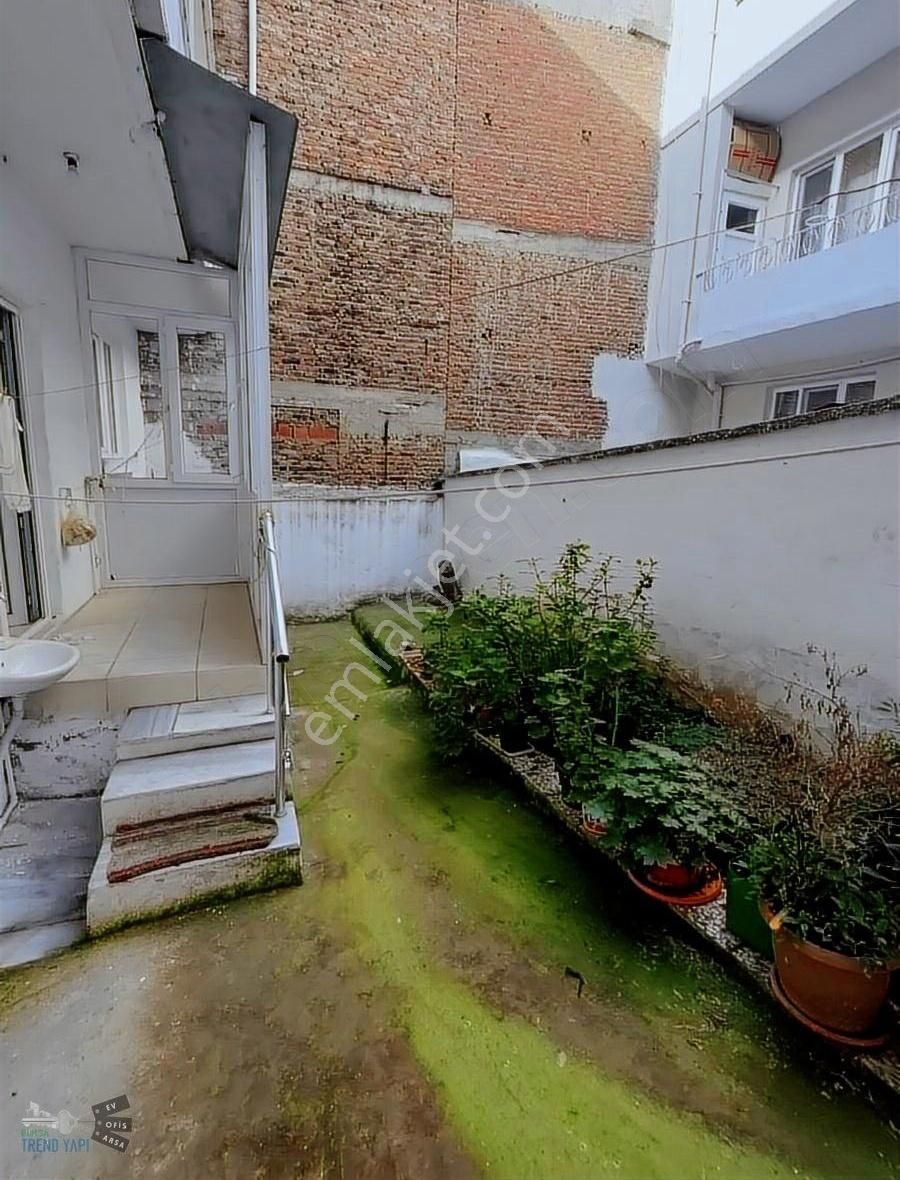 Bahçeli 3 Katlı Bina - Görsel 21