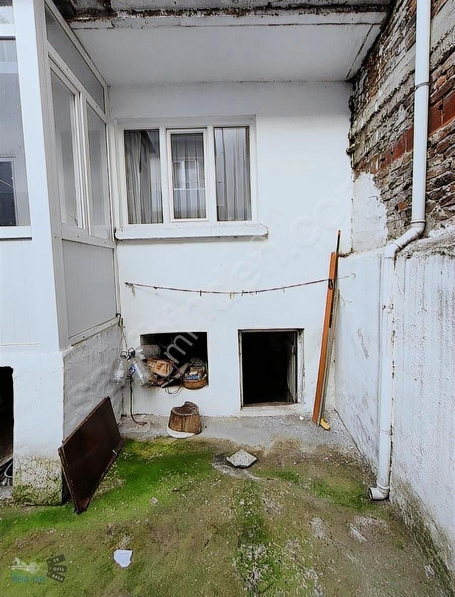 Bahçeli 3 Katlı Bina - Görsel 17