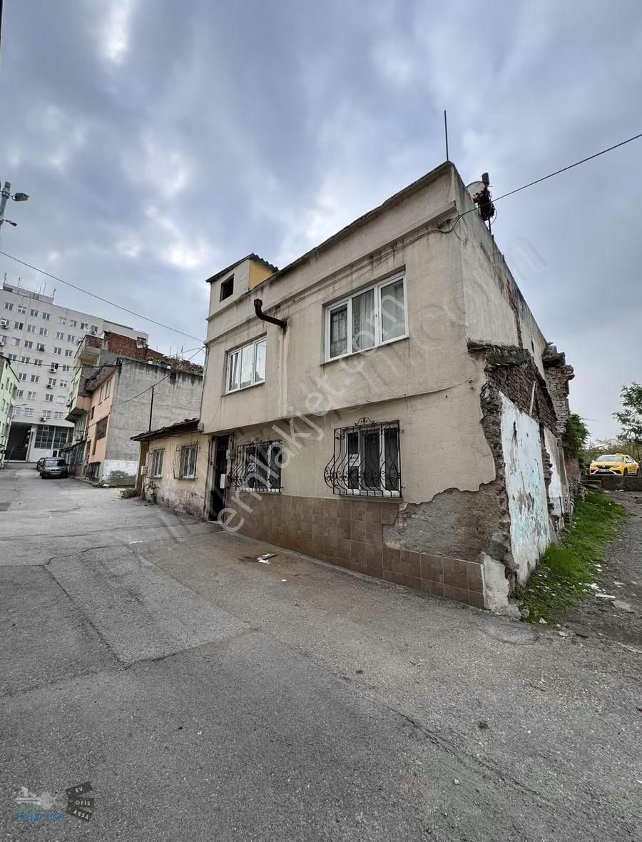 2 Katlı Bahçeli Müstakil Bina