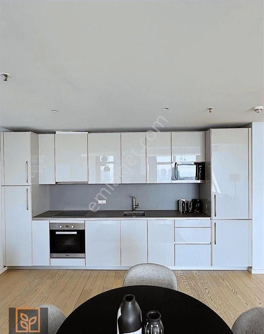 Torun Center 80m2 Teraslı Boğaz Manzaralı Eşyalı Kiralık 1+1 - Görsel 3