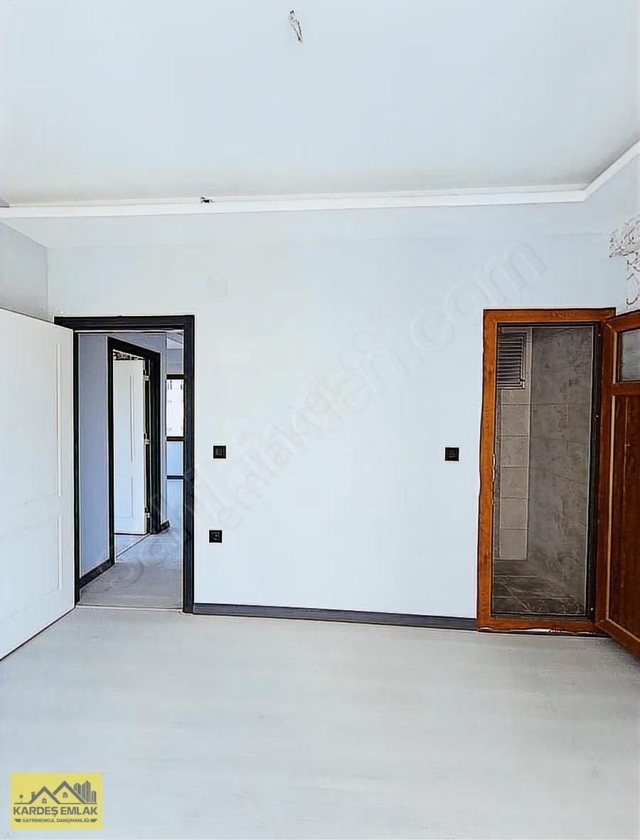 Ertuğrulgazi De Lüks Yapılı 2+1 Açık Mutfak Kiralık Daire - Görsel 15