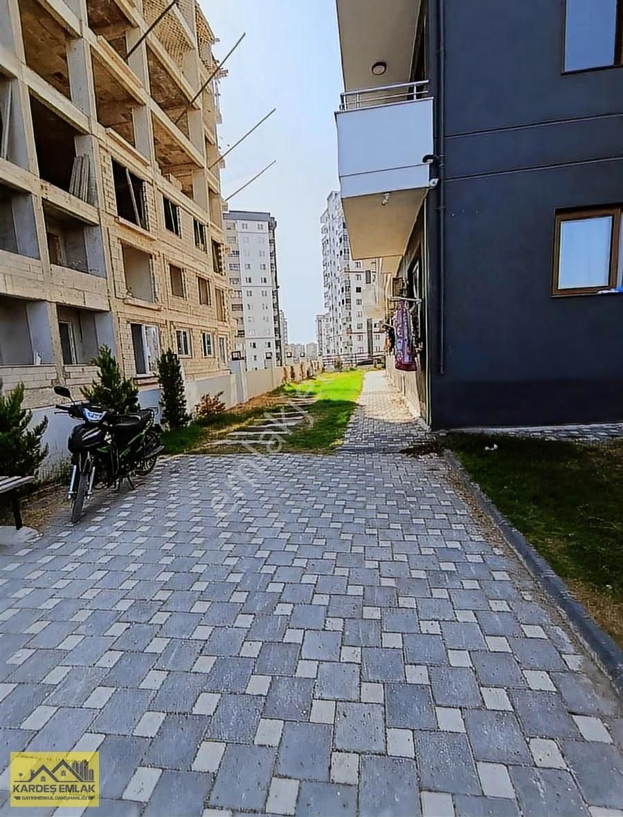 Ertuğrulgazi De Lüks Yapılı 2+1 Açık Mutfak Kiralık Daire - Görsel 17