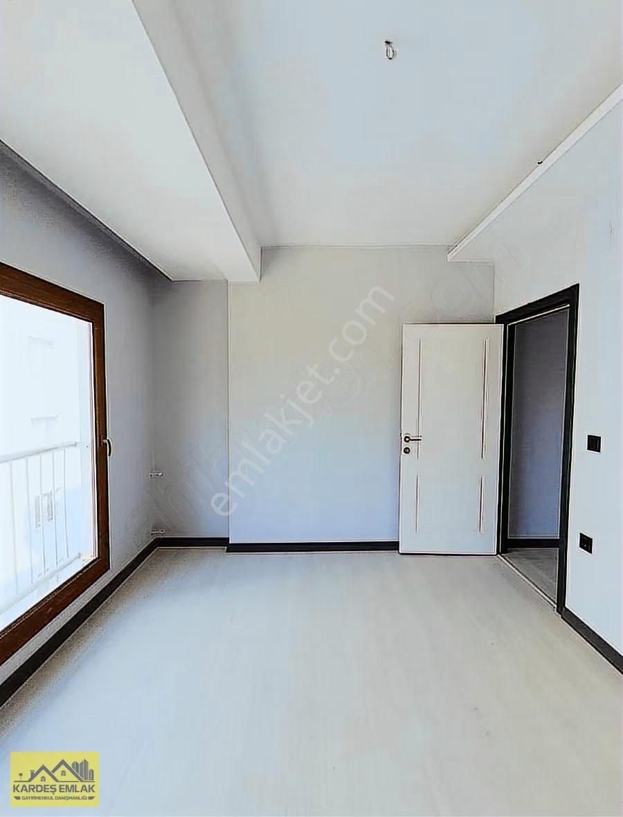 Ertuğrulgazi De Lüks Yapılı 2+1 Açık Mutfak Kiralık Daire - Görsel 25