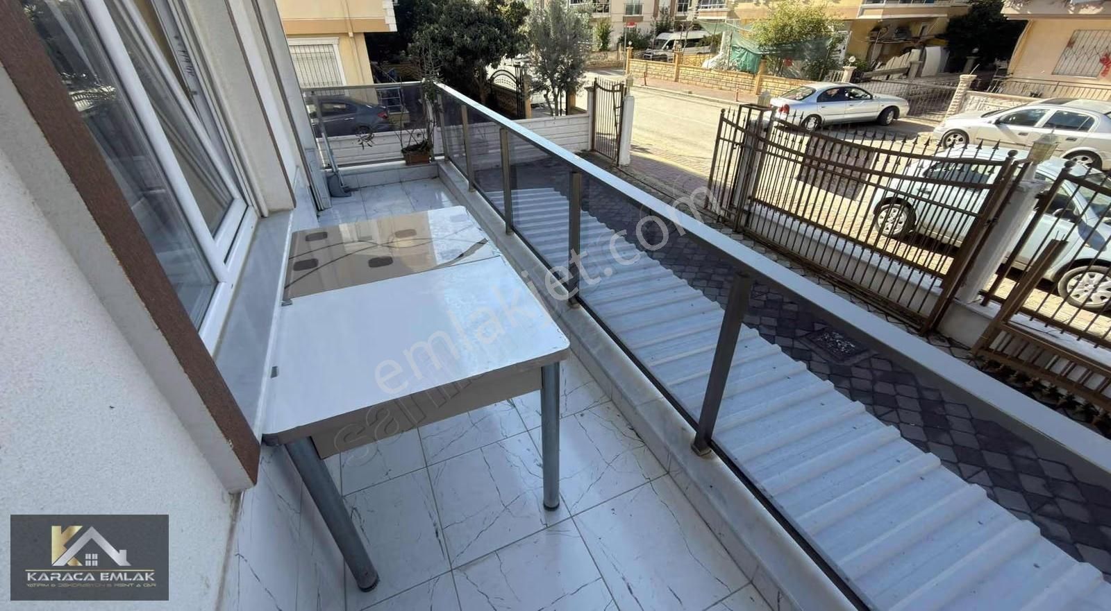 Ahatlıda 1+1 Eşyalı Balkonlu Temiz Daire - Görsel 8