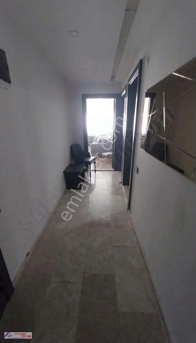 Urla Tam Merkezde Eşyalı Kiralık Ofis - Görsel 3