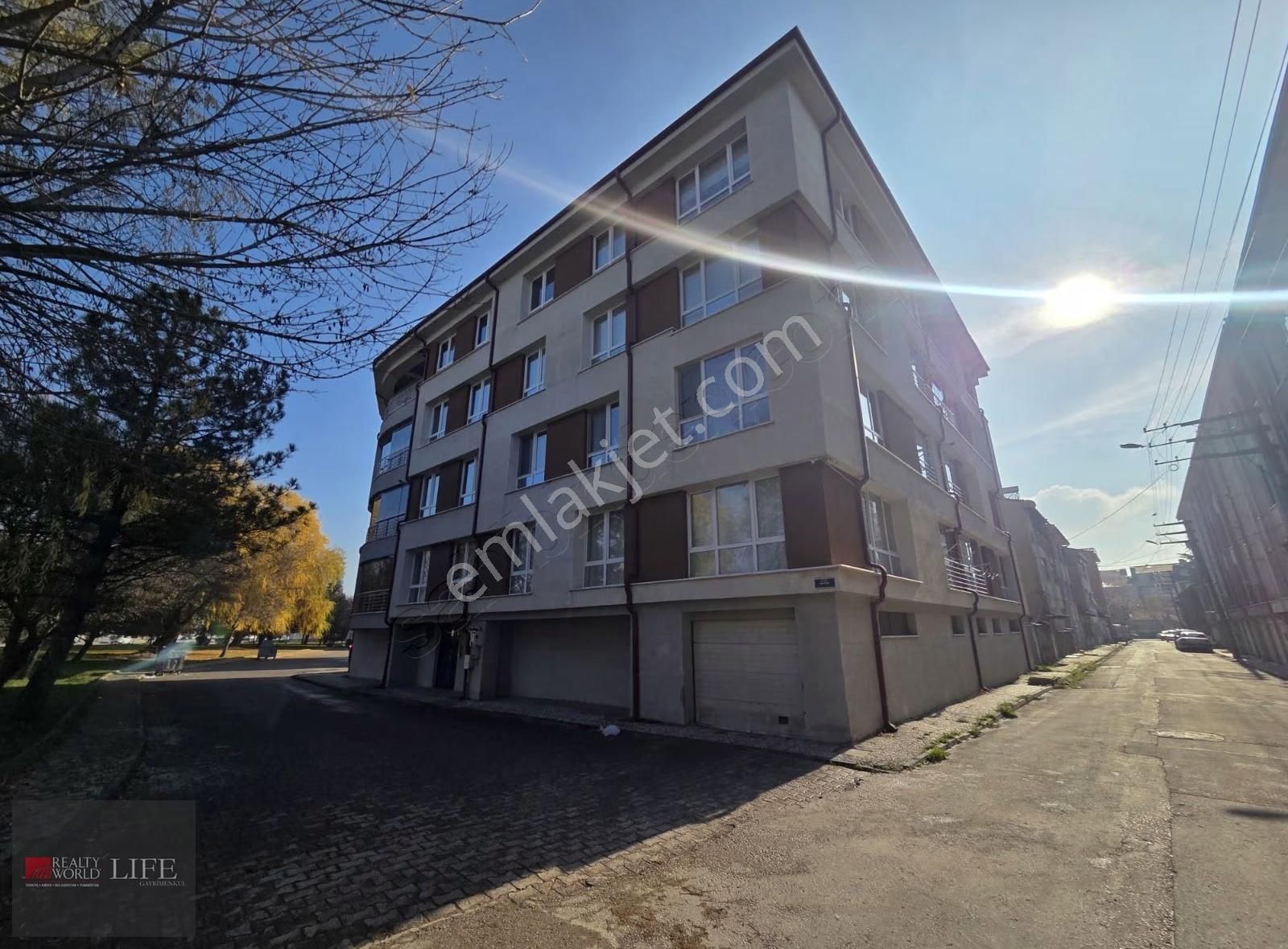 Rw Lıfe // Zafer Mahallesi Önü Park 3+1 Satılık Daire