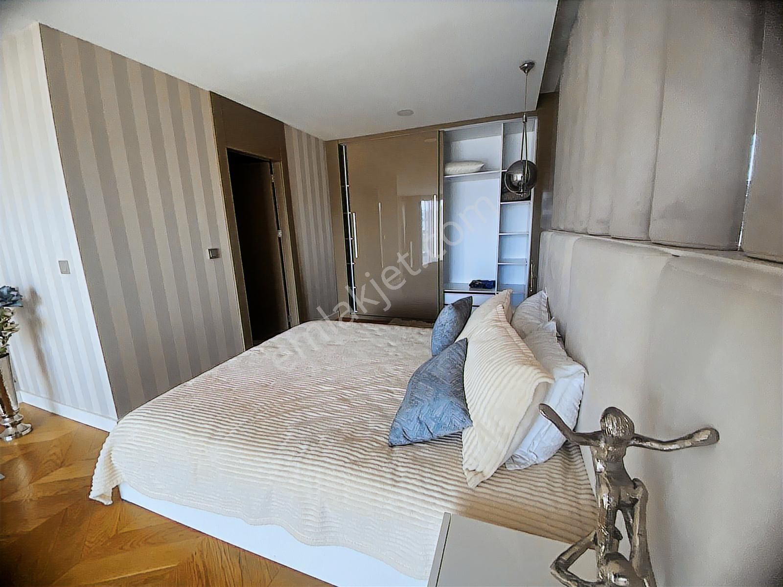 Basın Ekspires Loft Valentine' De 1+1 93 M2 1+1 Daire - Görsel 15