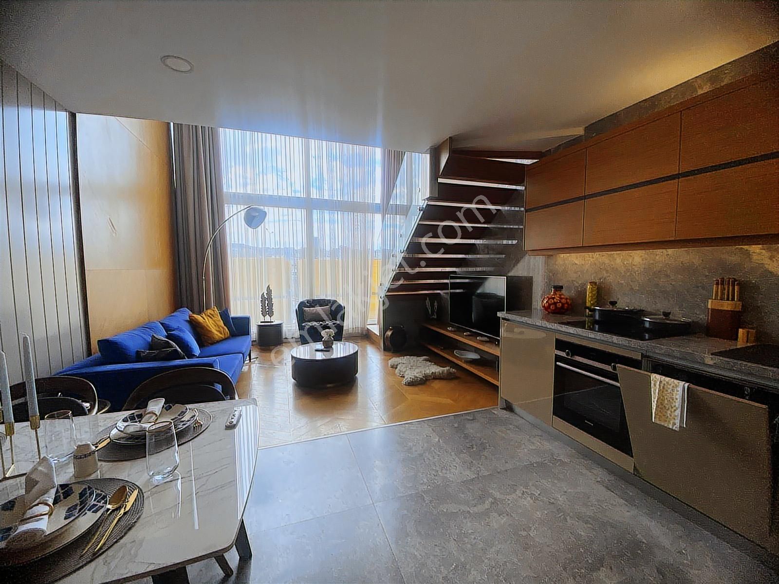 Basın Ekspires Loft Valentine' De 1+1 93 M2 1+1 Daire