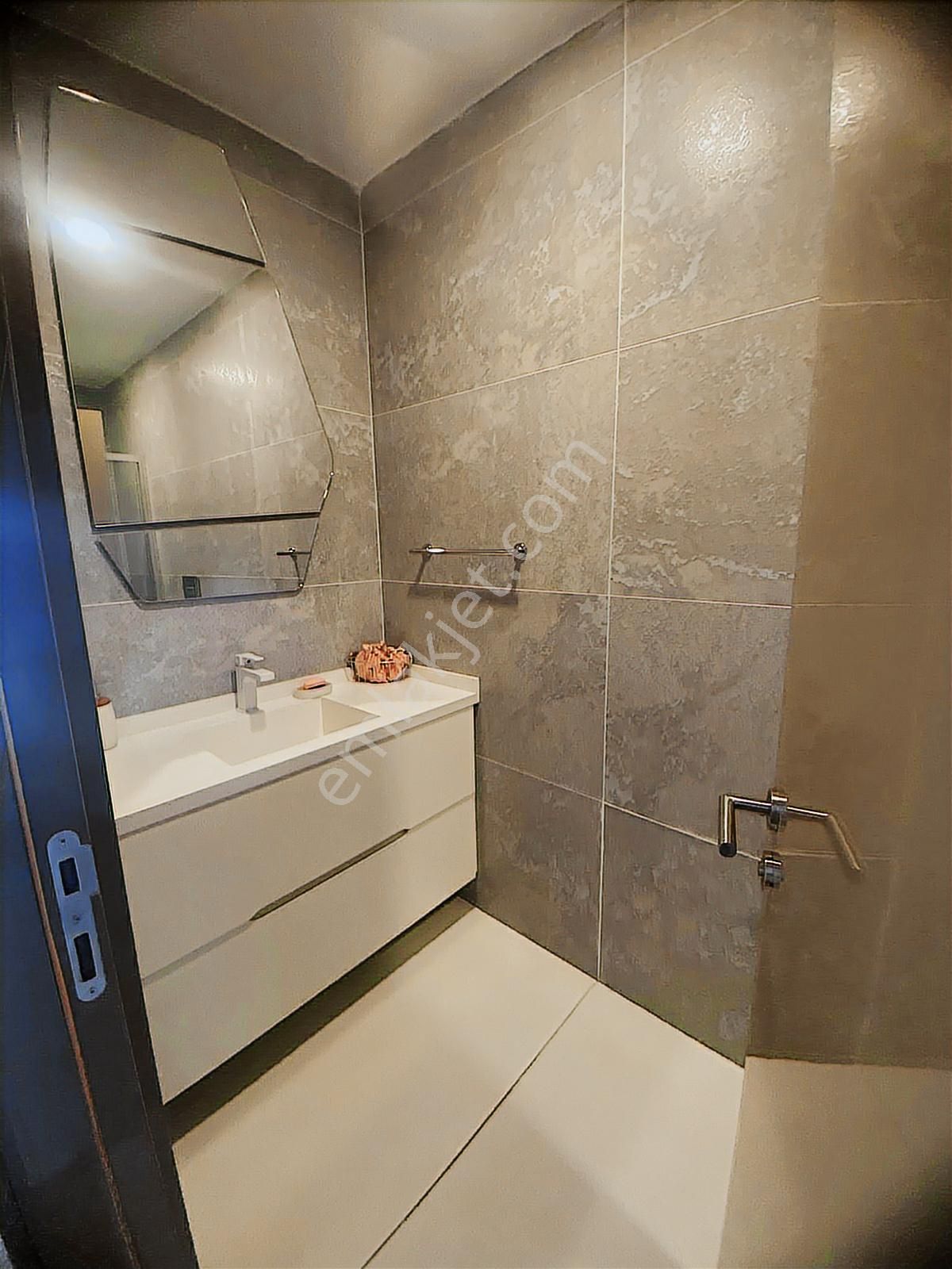 Basın Ekspires Loft Valentine' De 1+1 93 M2 1+1 Daire - Görsel 12