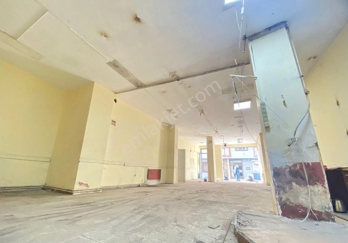 3.50 Tavan Yüksekliğinde 110m2 Kiralık Yüksek Giriş Dükkan - Görsel 6