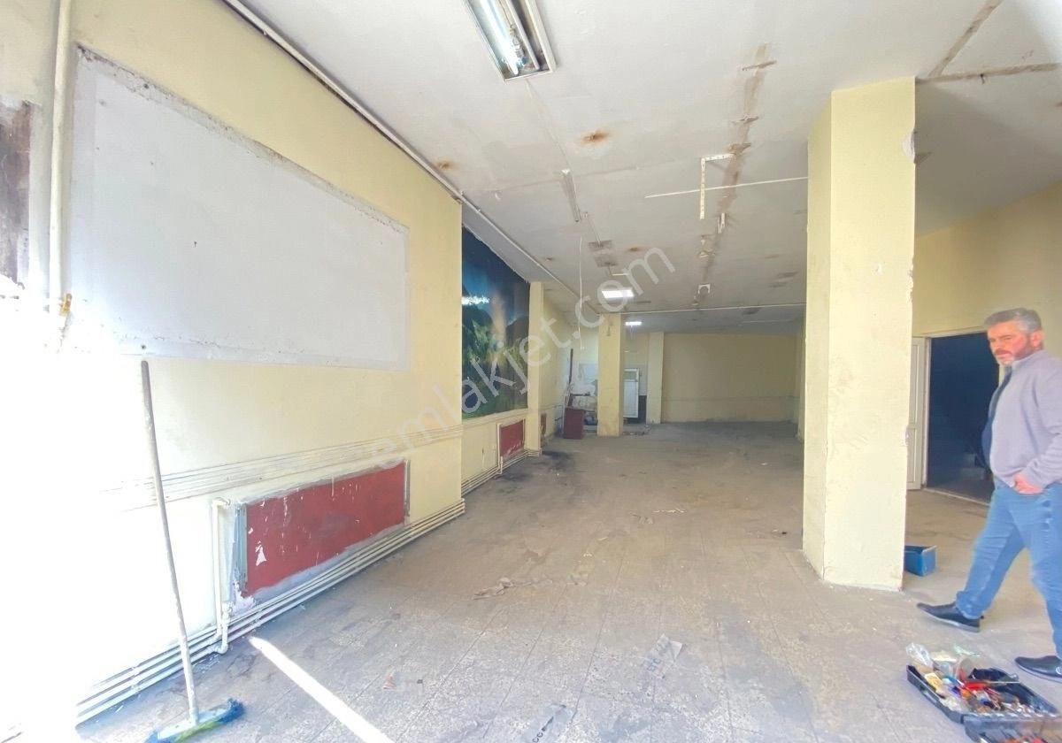 3.50 Tavan Yüksekliğinde 110m2 Kiralık Yüksek Giriş Dükkan - Görsel 9